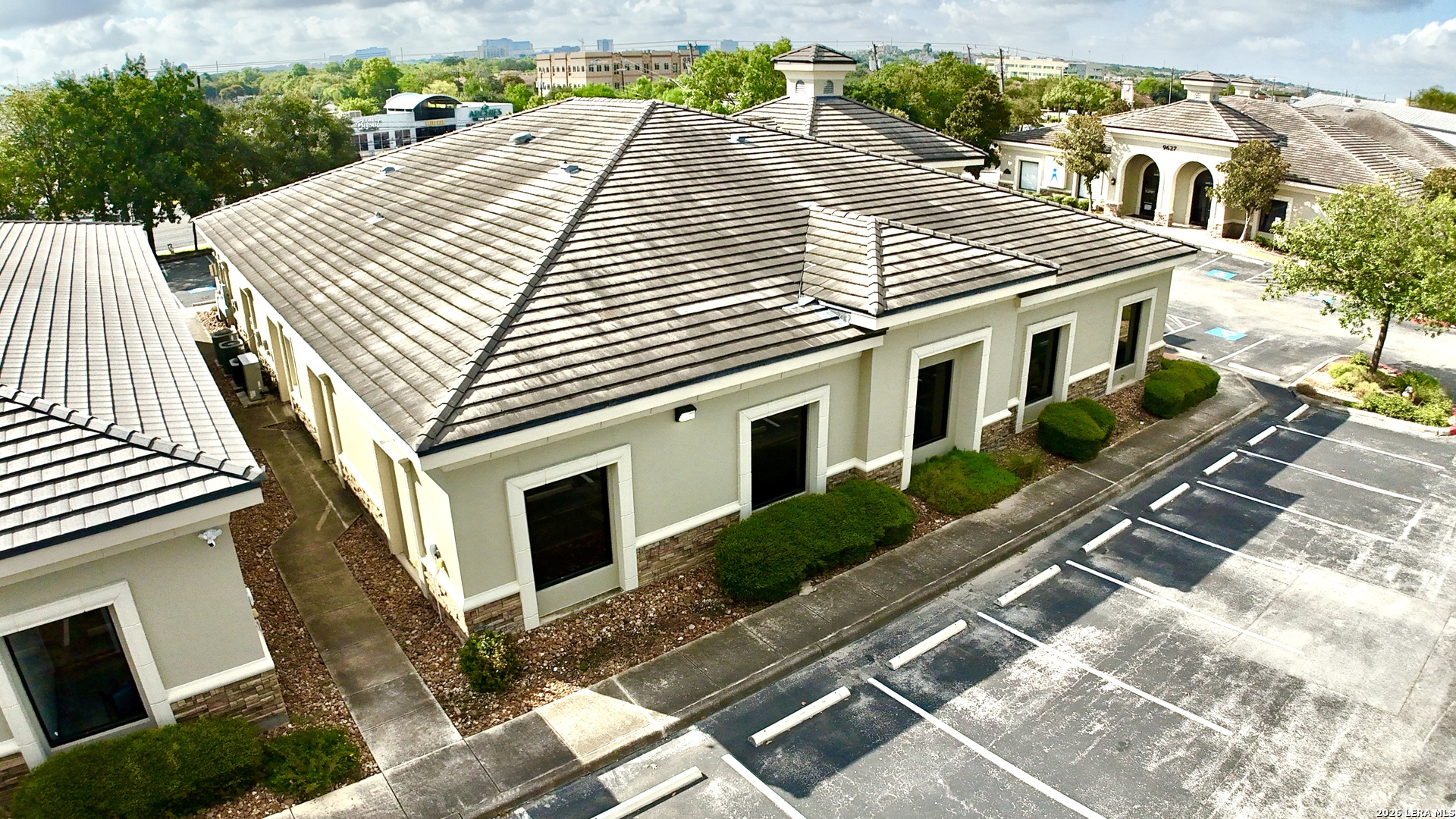 9643 HUEBNER RD Unit: 103 & 102
