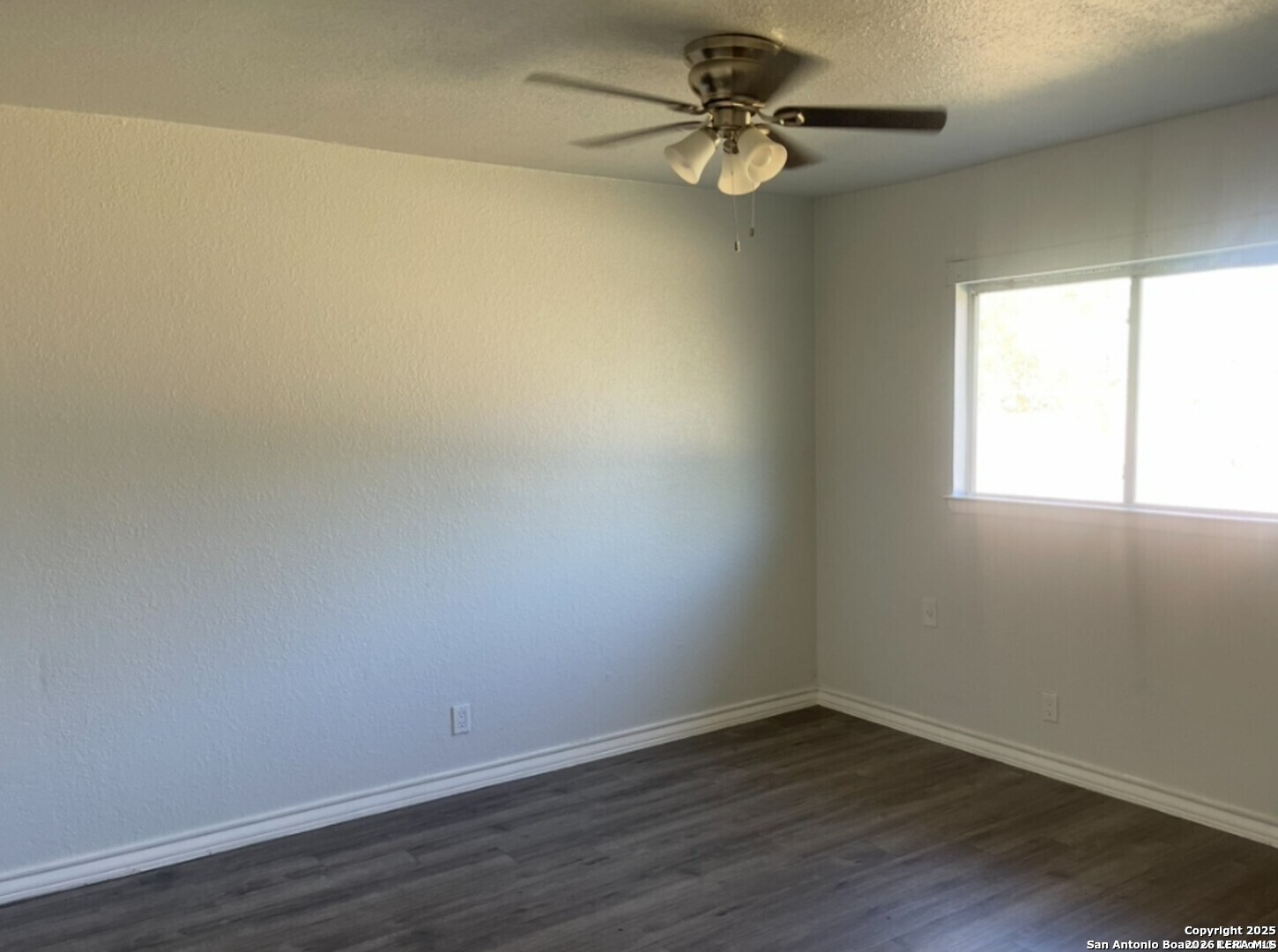 8831 Five Palms Dr