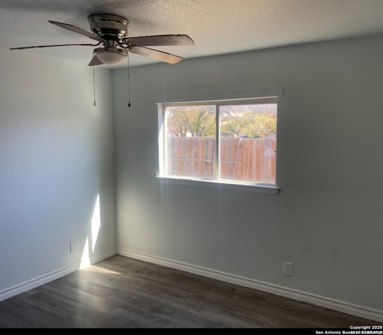8831 Five Palms Dr