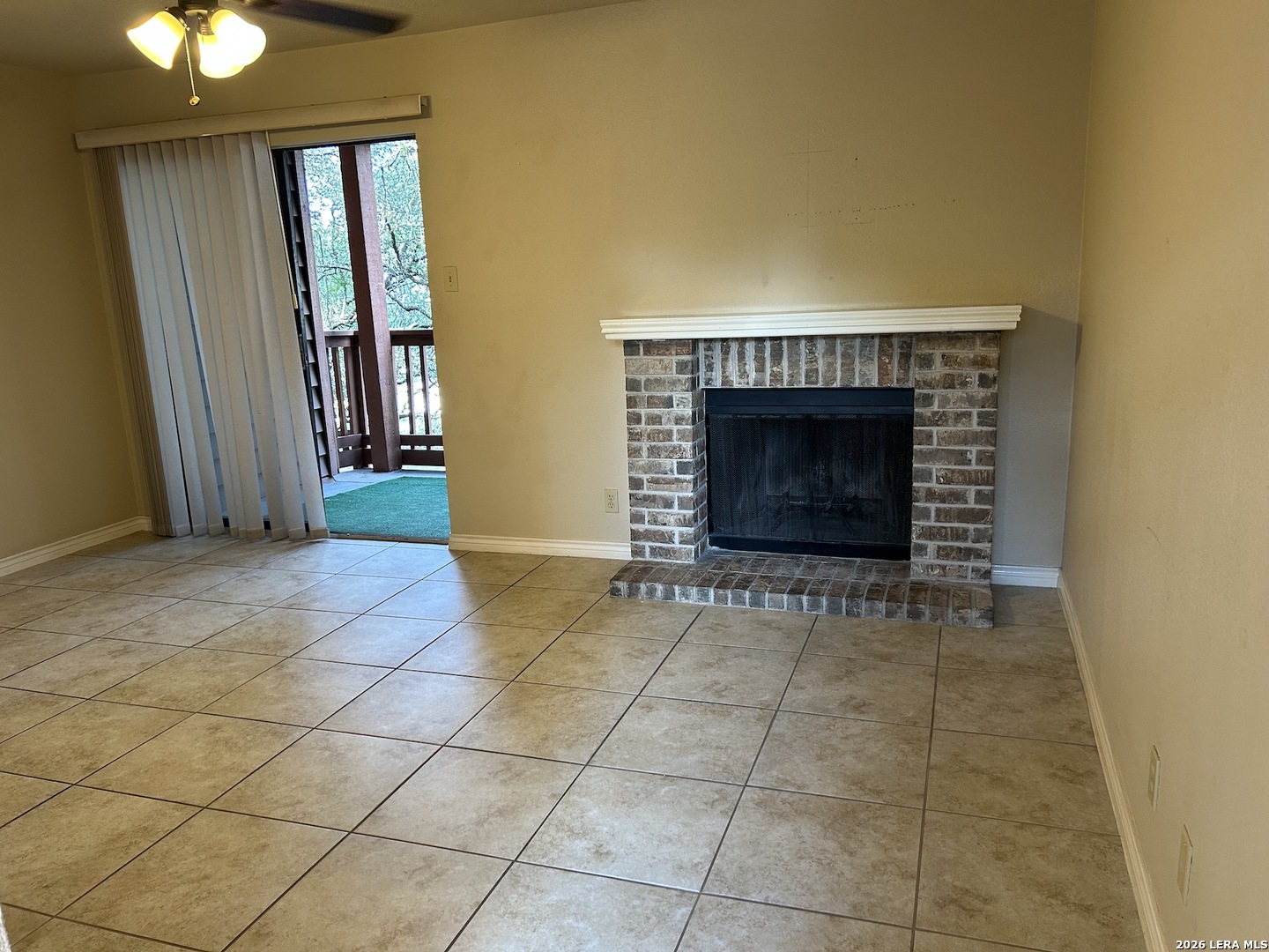 13018 HEIMER RD Unit: 910