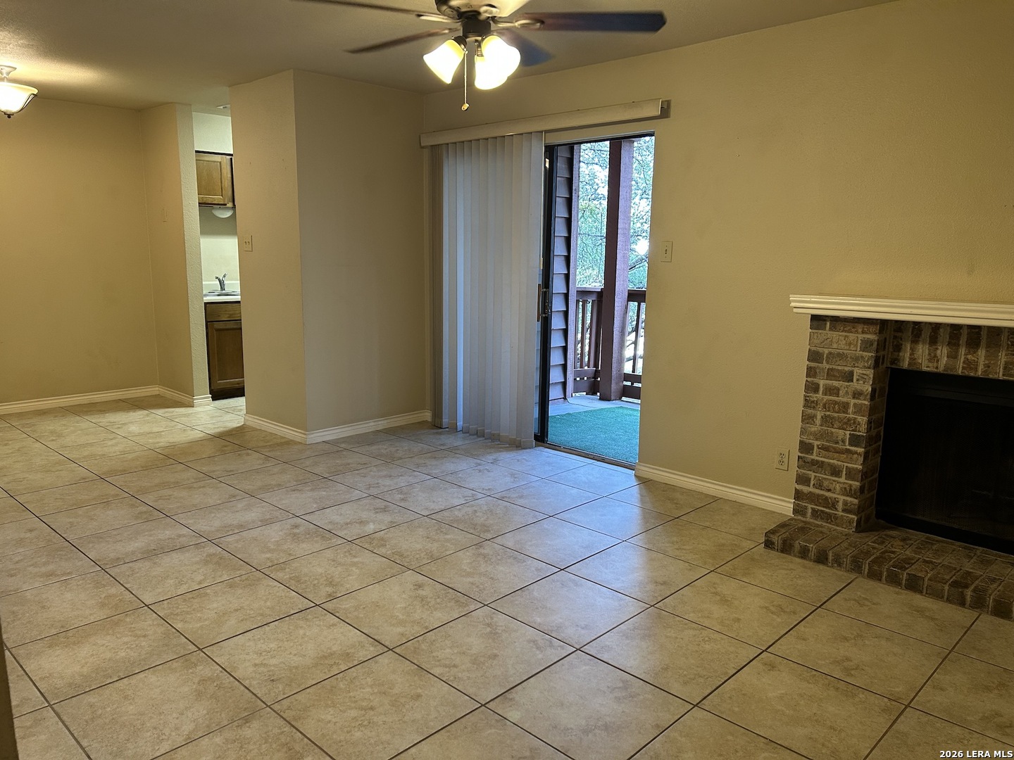 13018 HEIMER RD Unit: 910