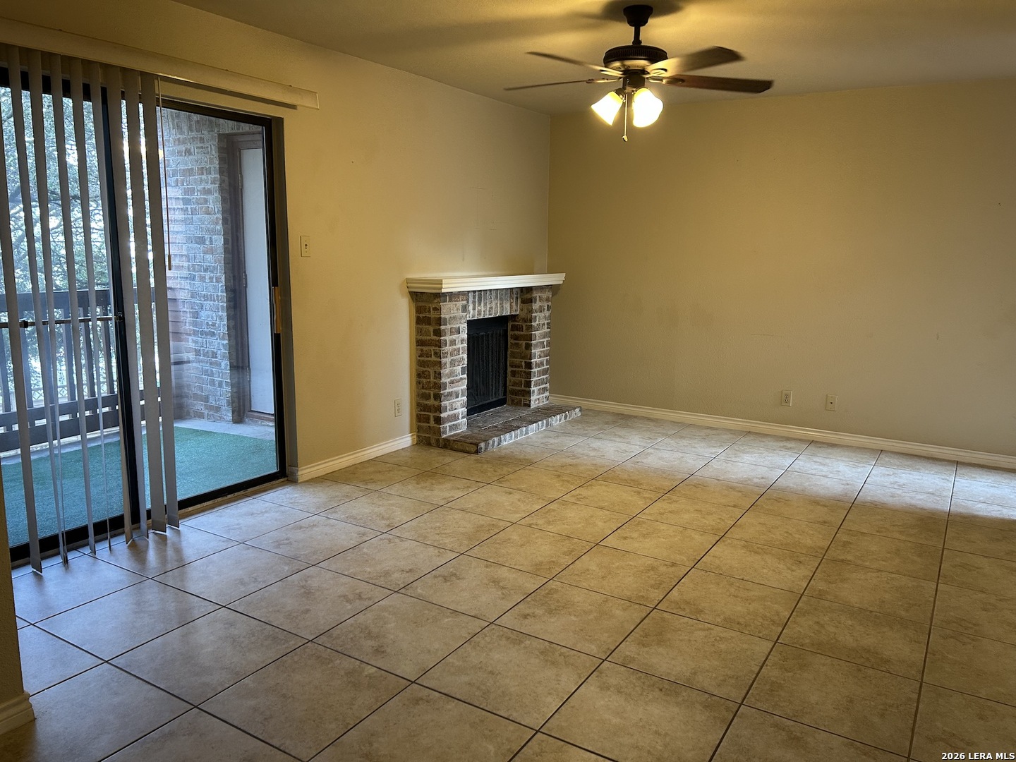13018 HEIMER RD Unit: 910