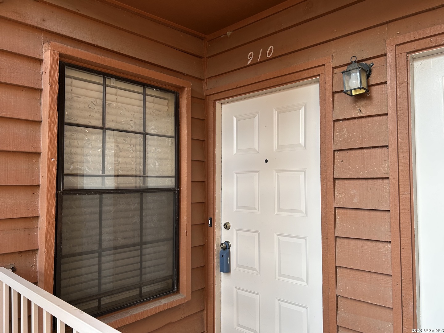 13018 HEIMER RD Unit: 910