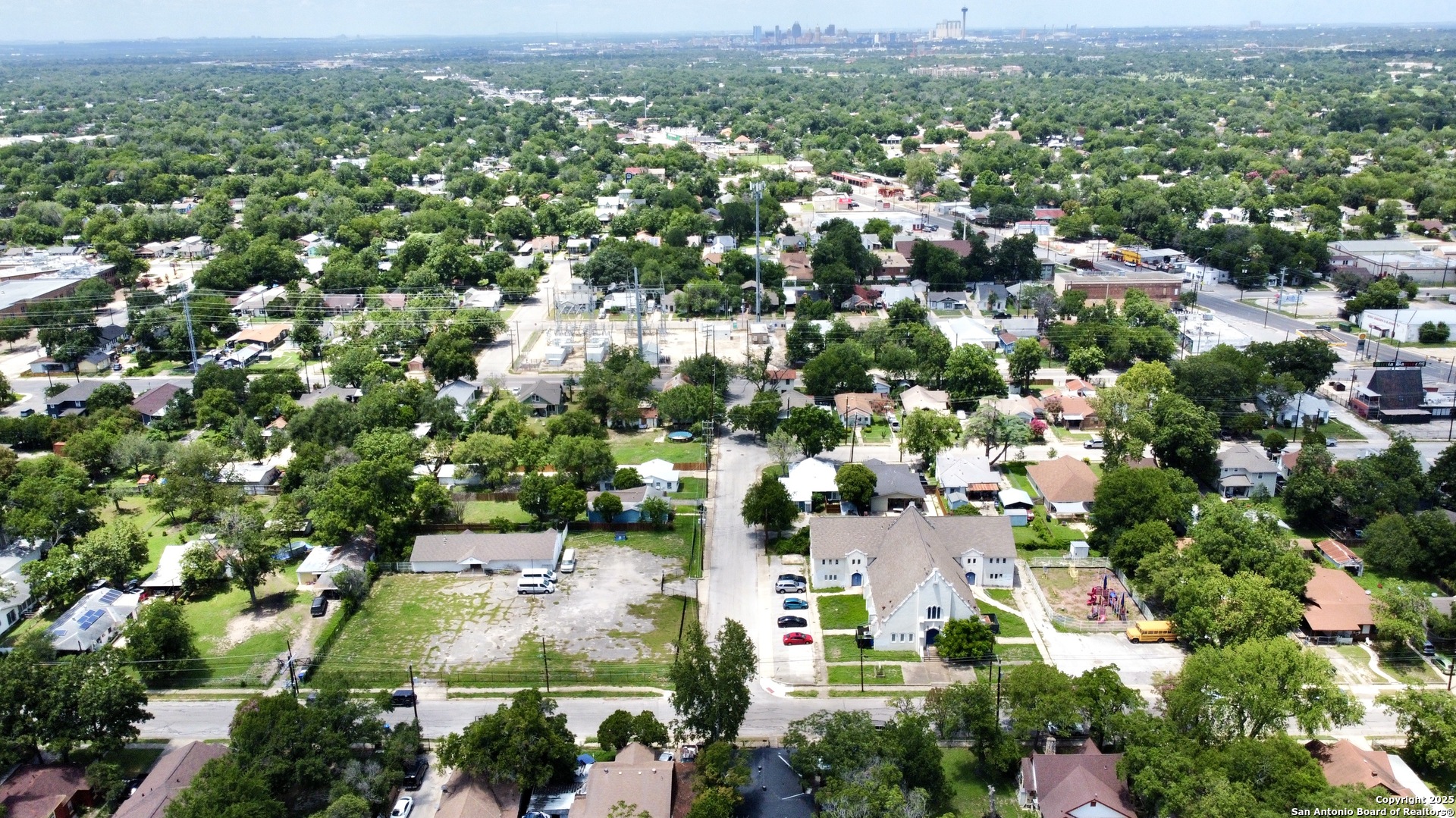 507 E Mayfield Blvd