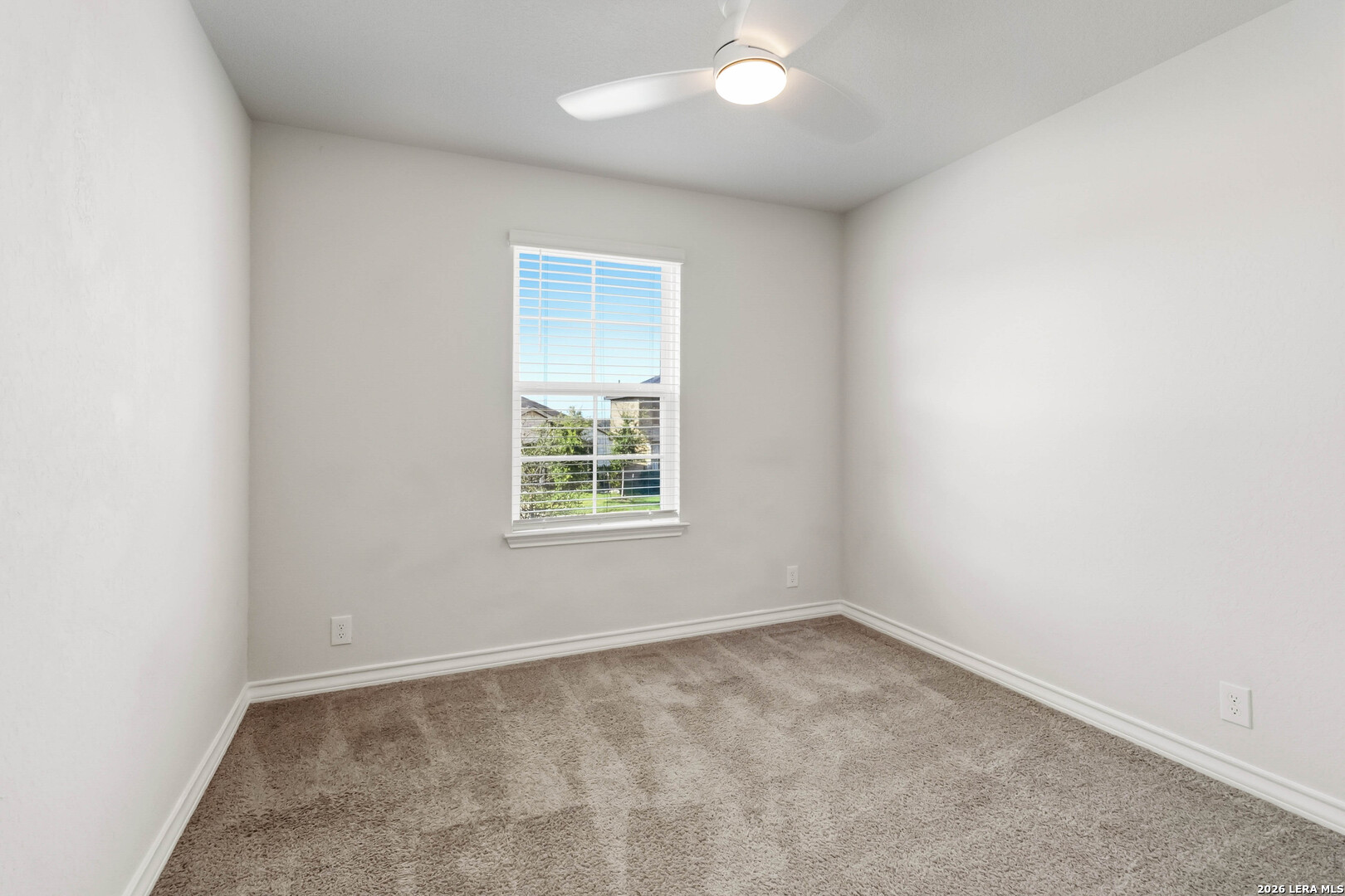 5615 Chase Falls
