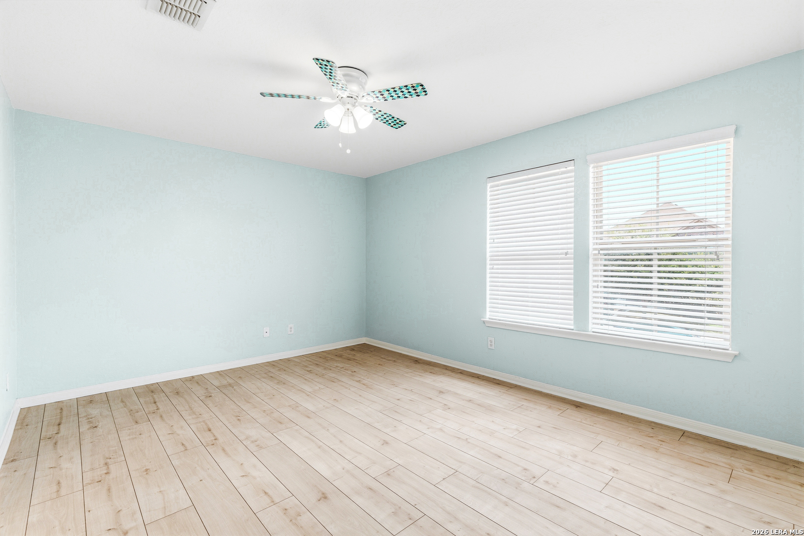 5473 CYPRESS PT