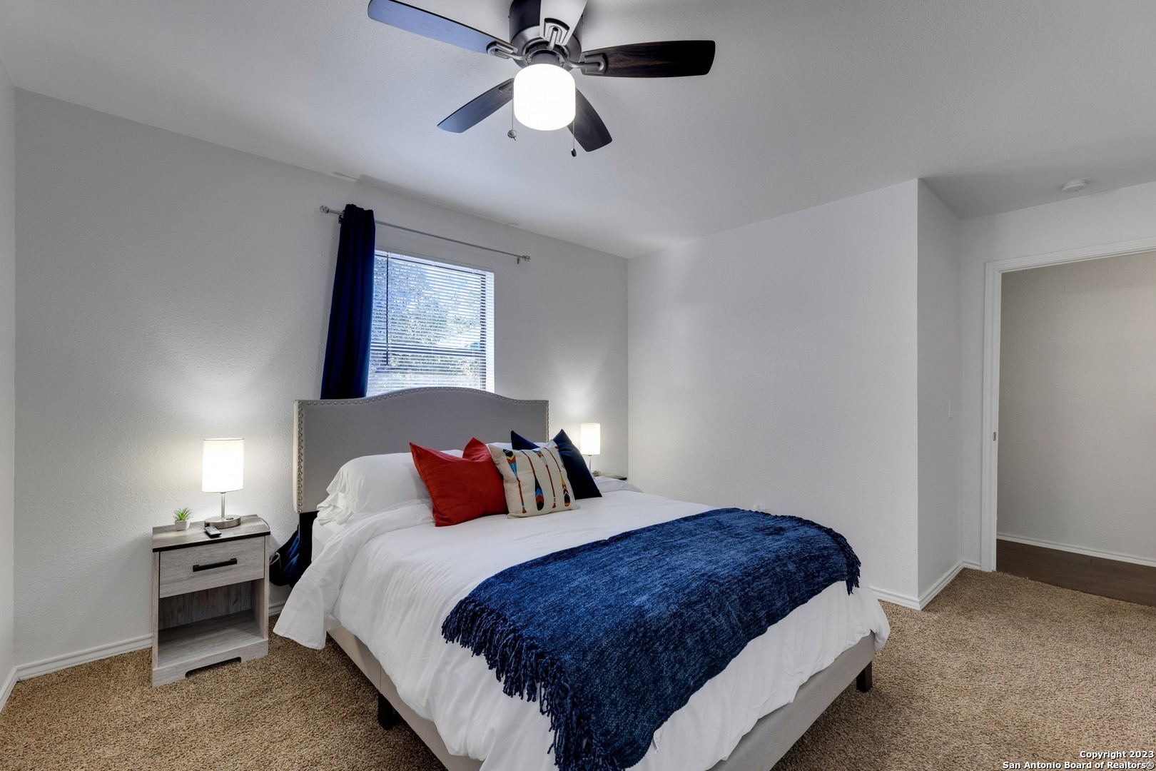 731 Hillside Loop