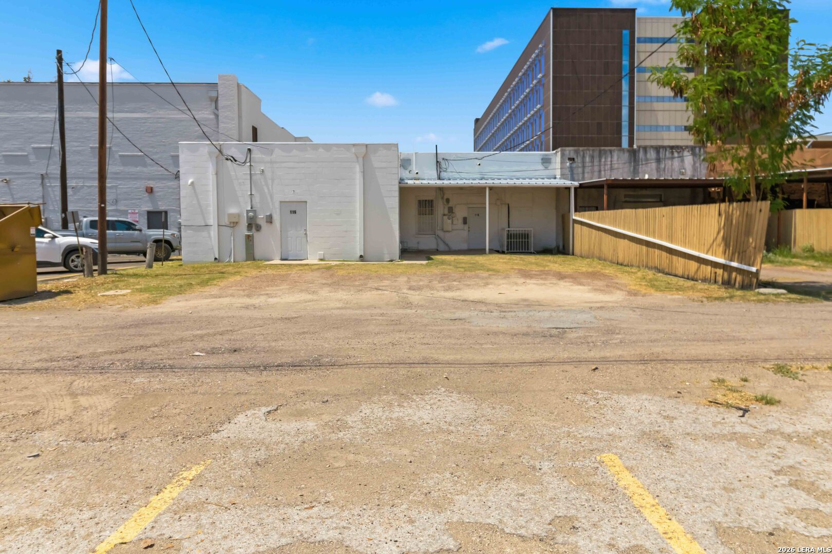 116 S 12TH AVE