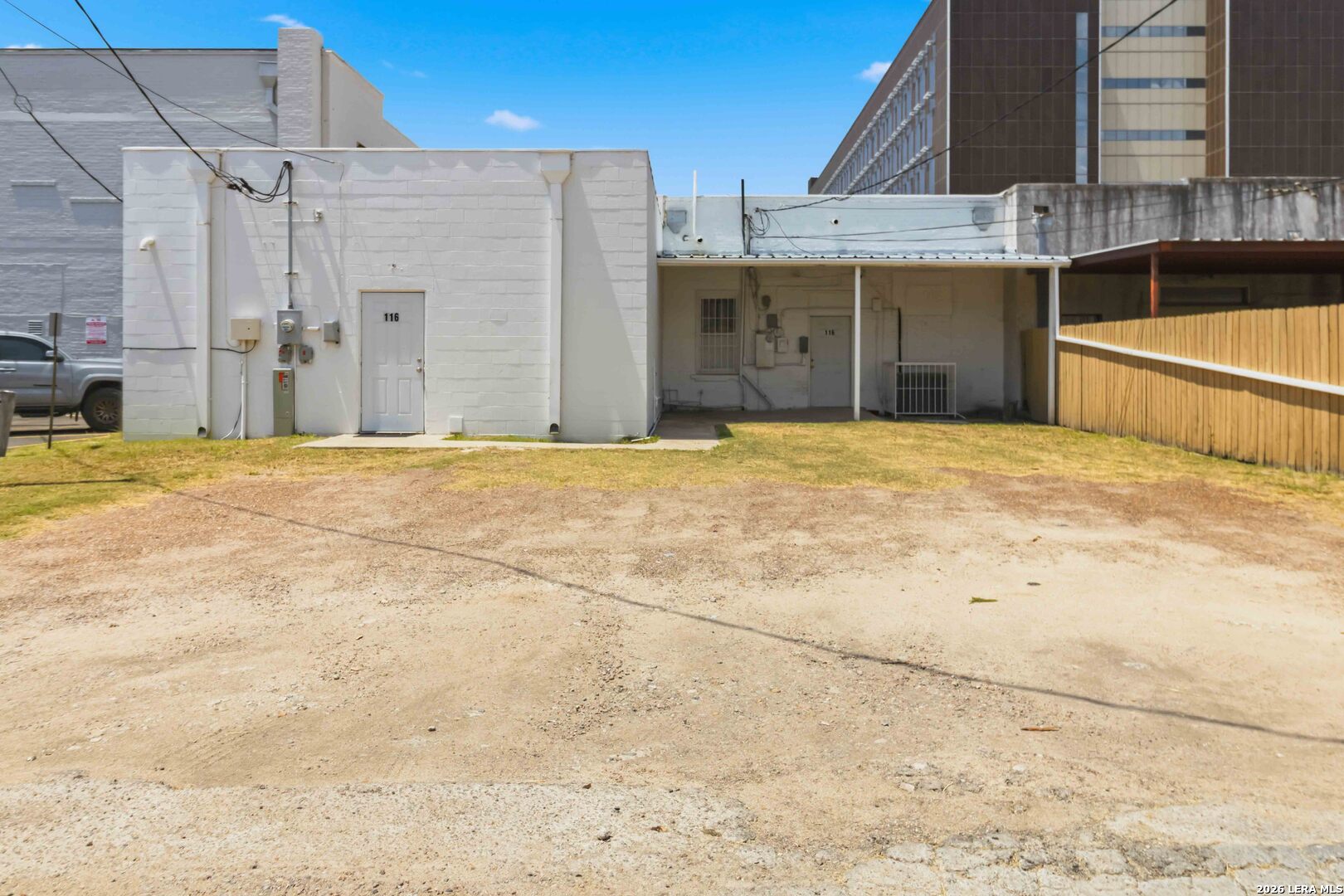 116 S 12TH AVE