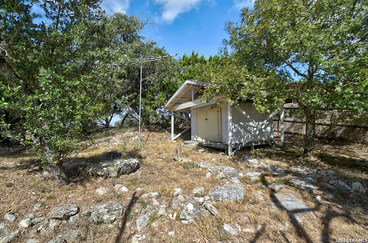 181 QUERCUS LN