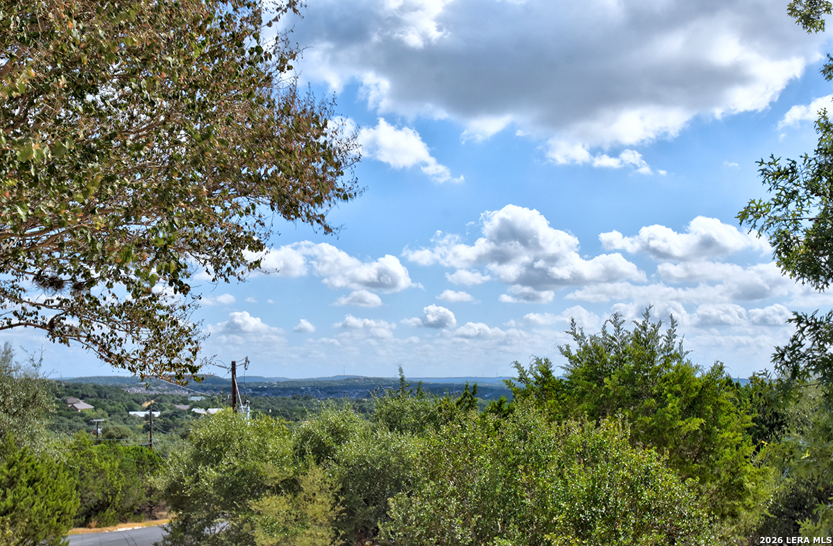 181 QUERCUS LN