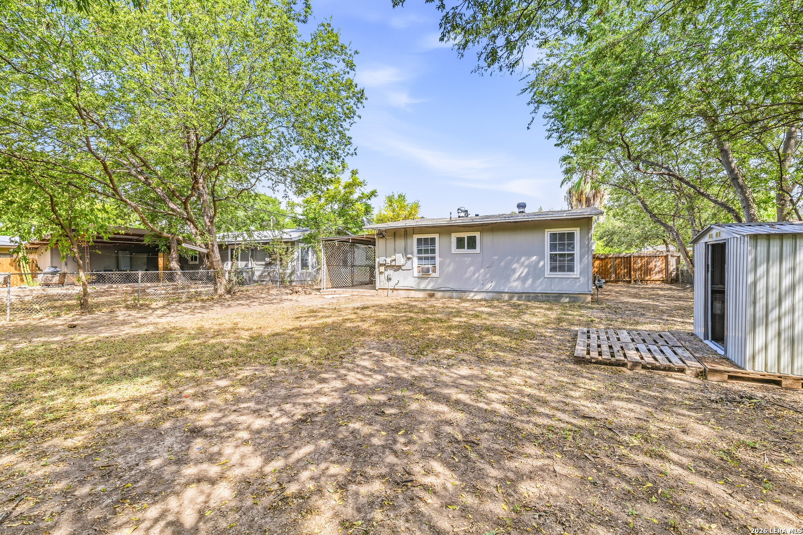 230 Serna Park