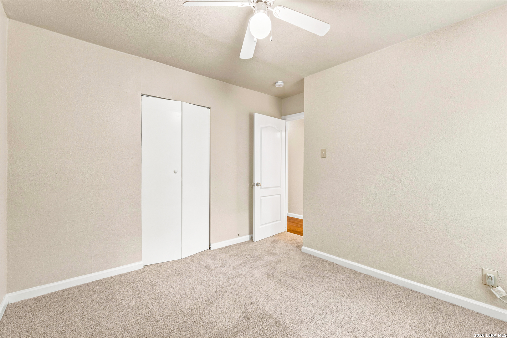 230 Serna Park