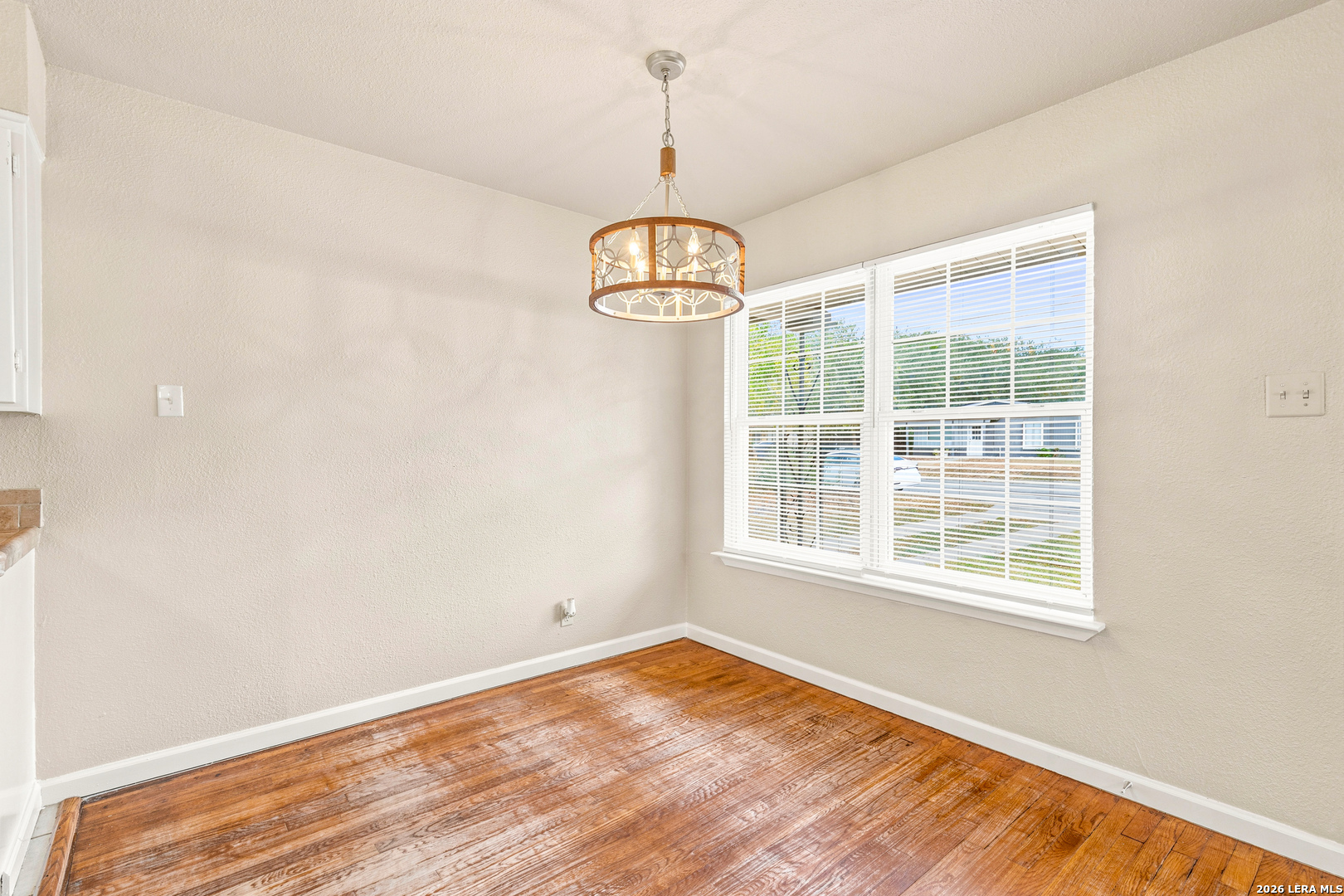 230 Serna Park