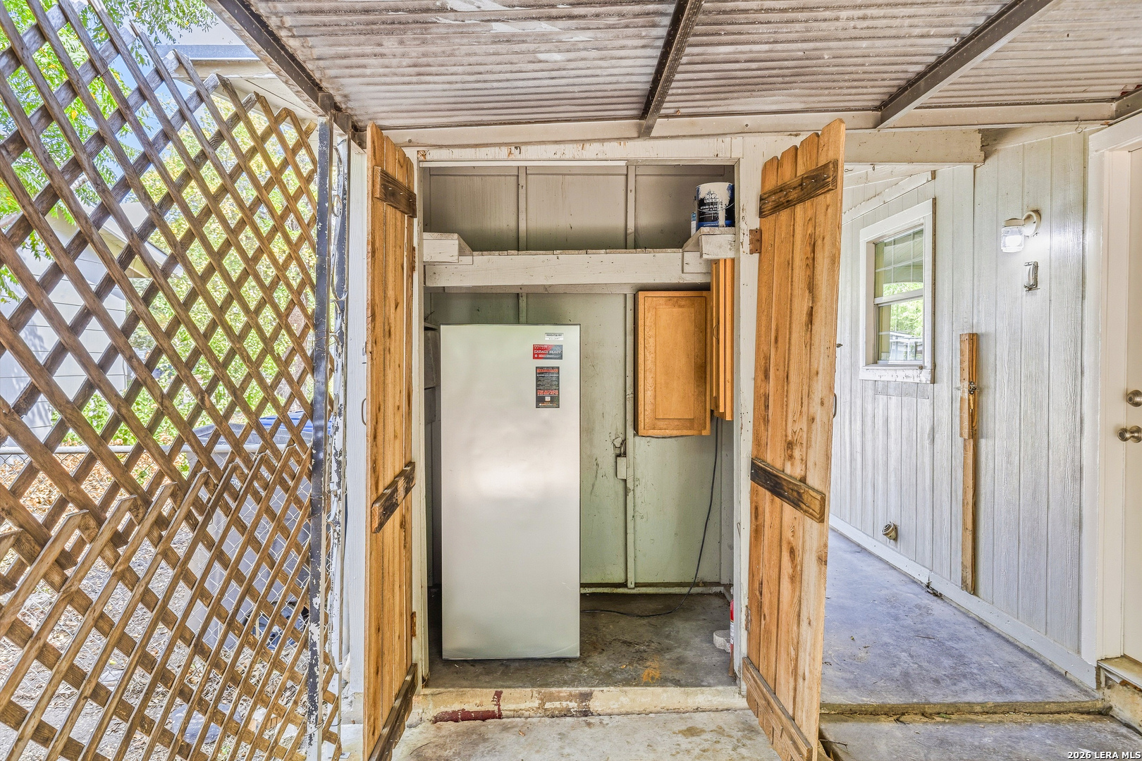 230 Serna Park