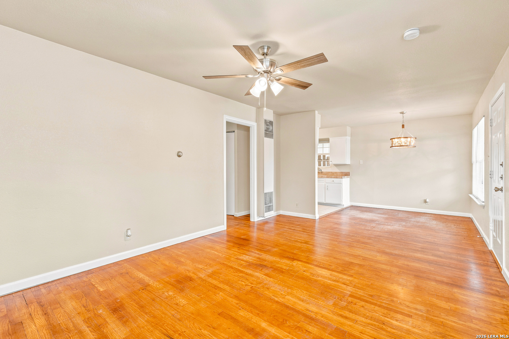 230 Serna Park