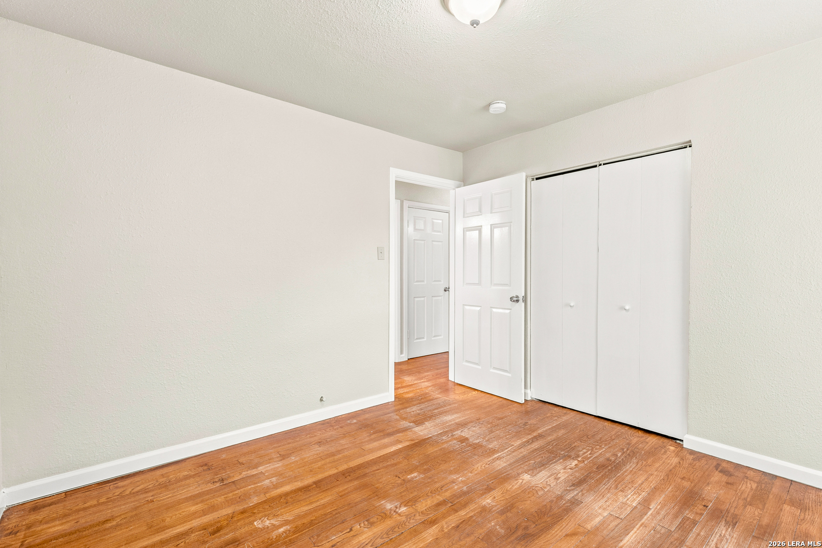 230 Serna Park