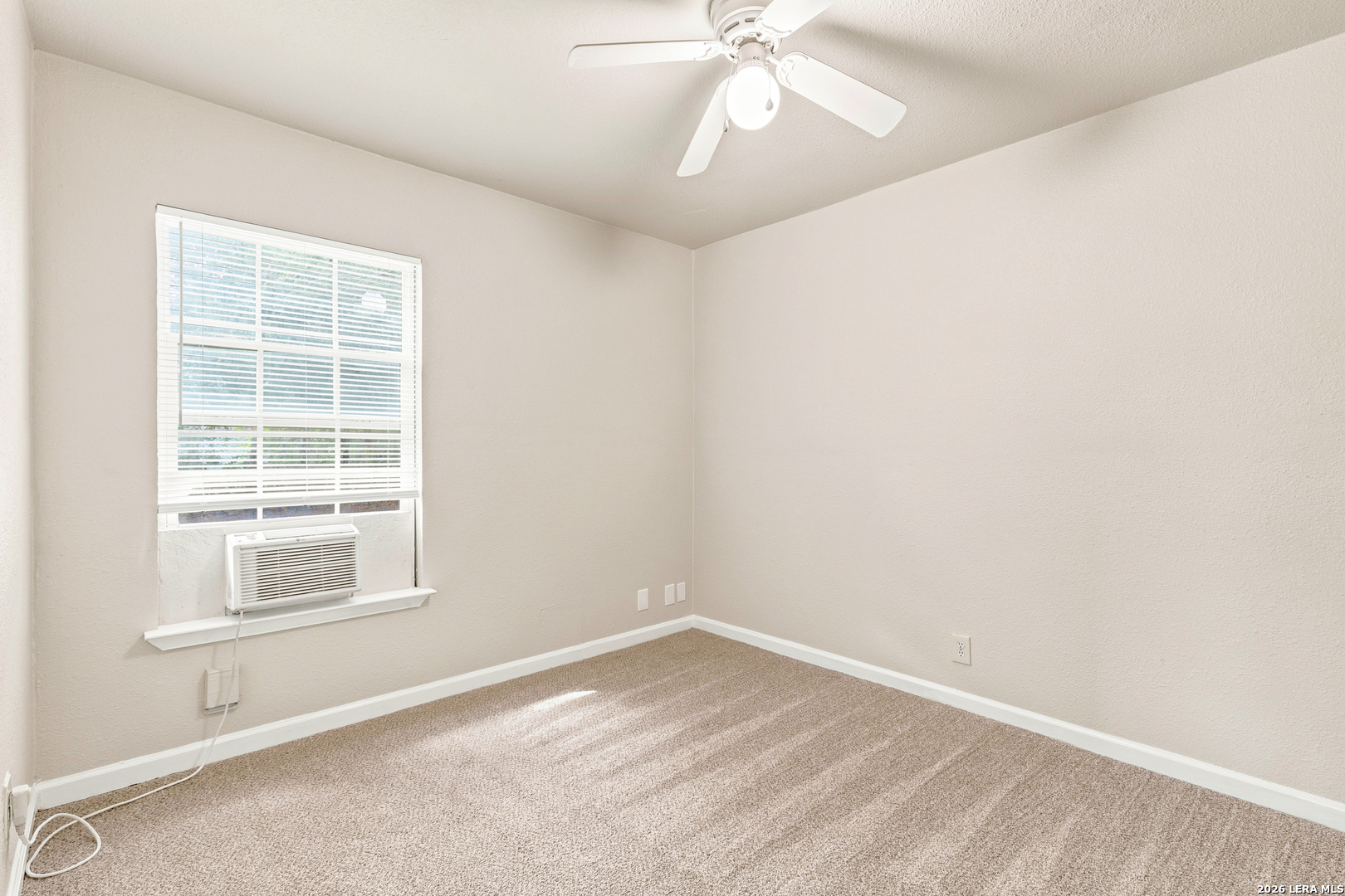 230 Serna Park