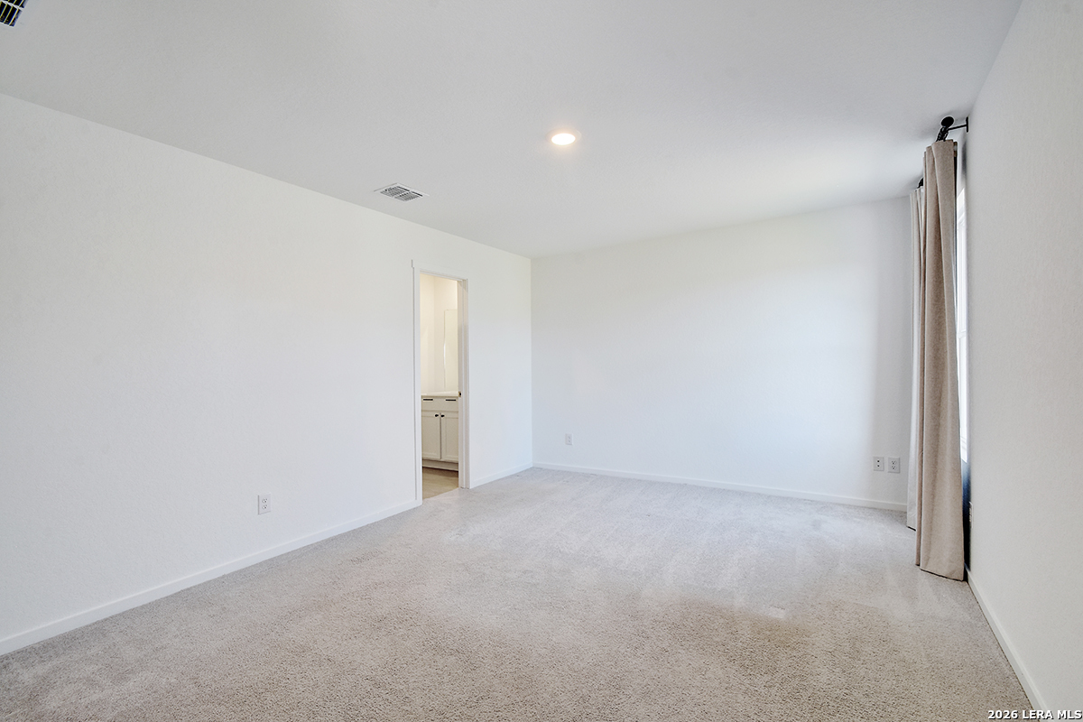 1310 MORAINE PL