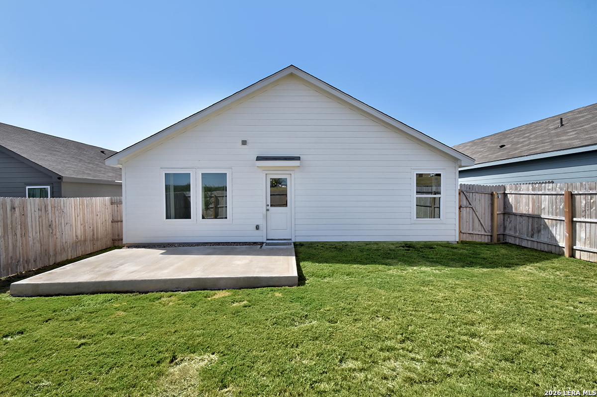 1310 MORAINE PL