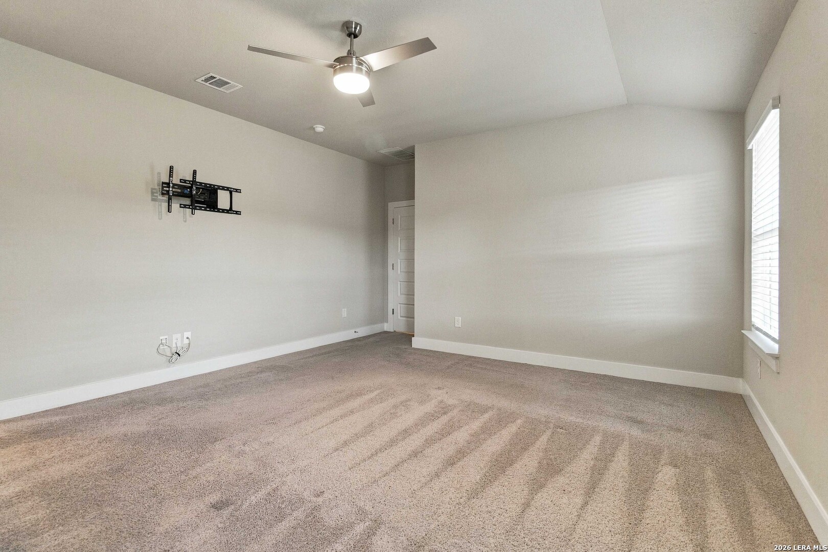 3163 Iron Canyon
