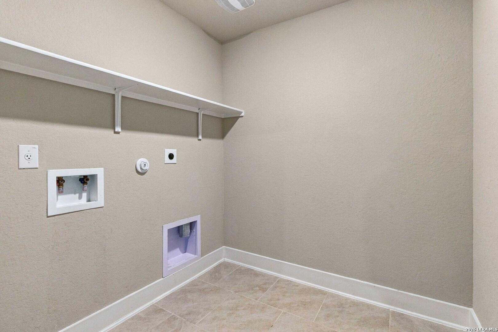 3163 Iron Canyon