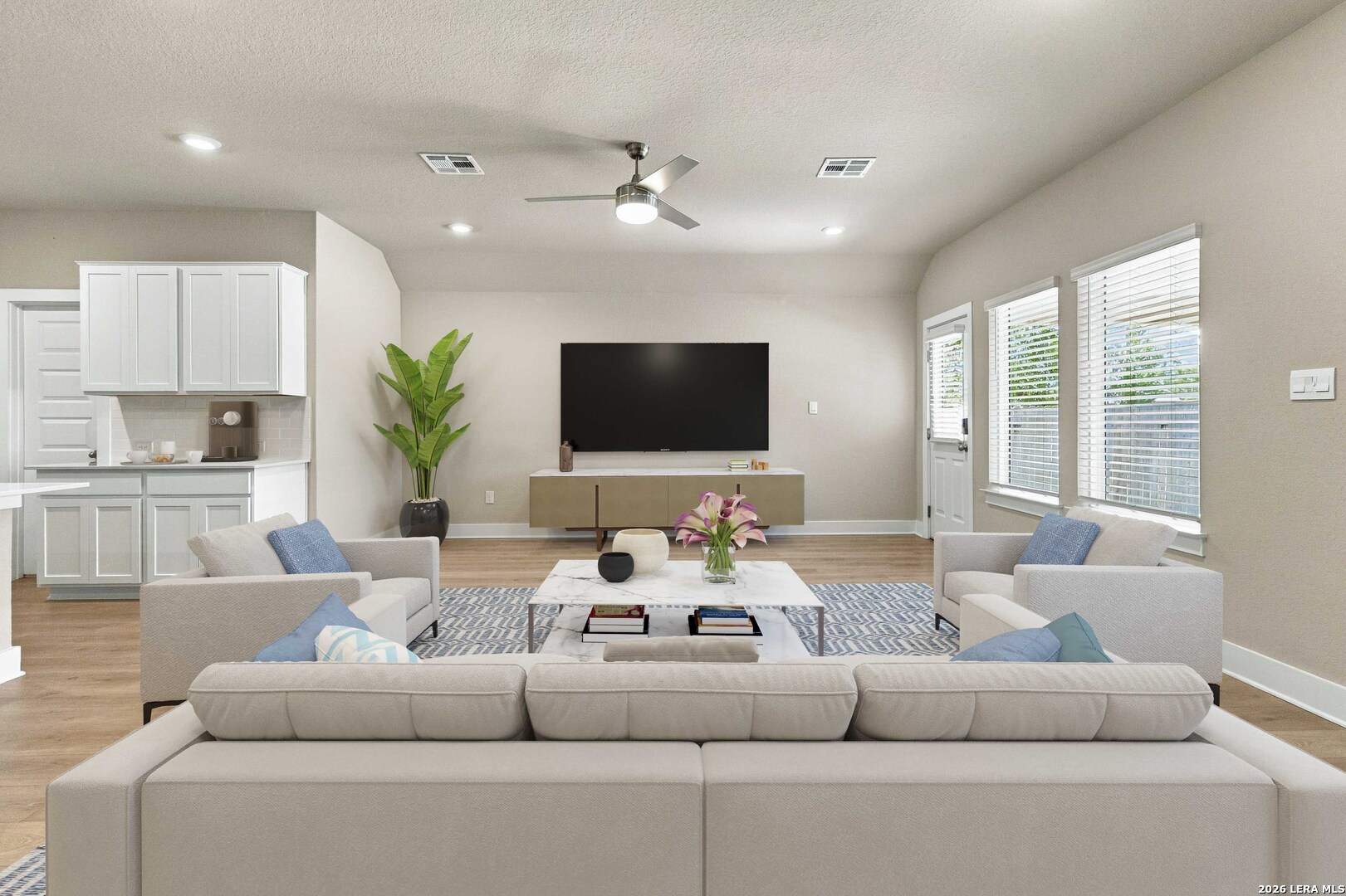3163 Iron Canyon