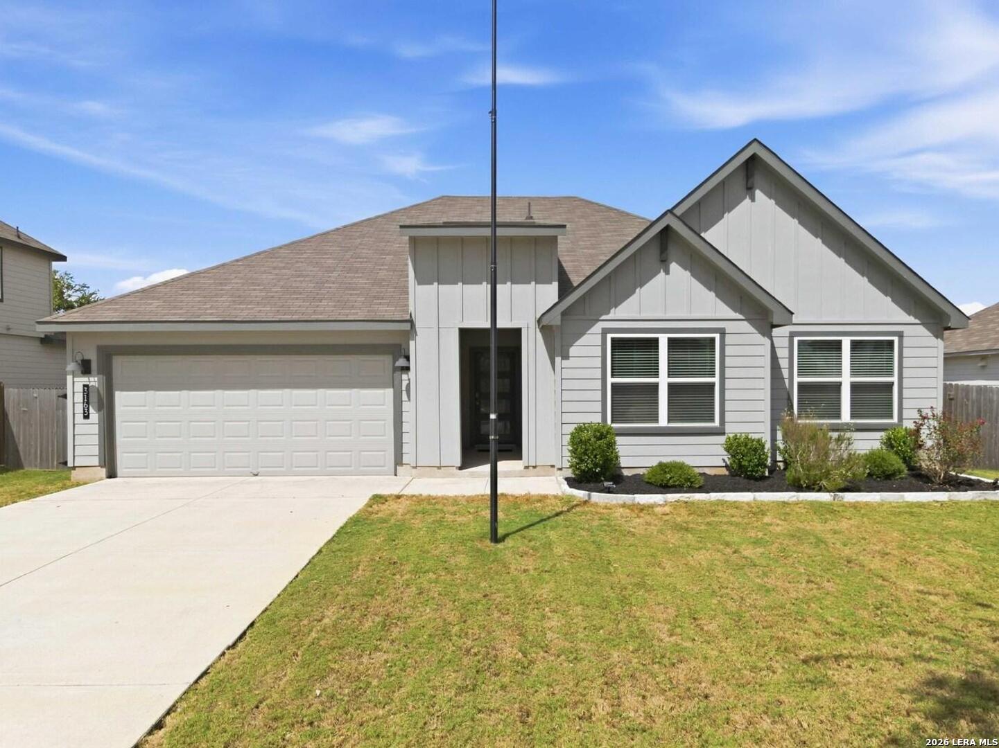 3163 Iron Canyon