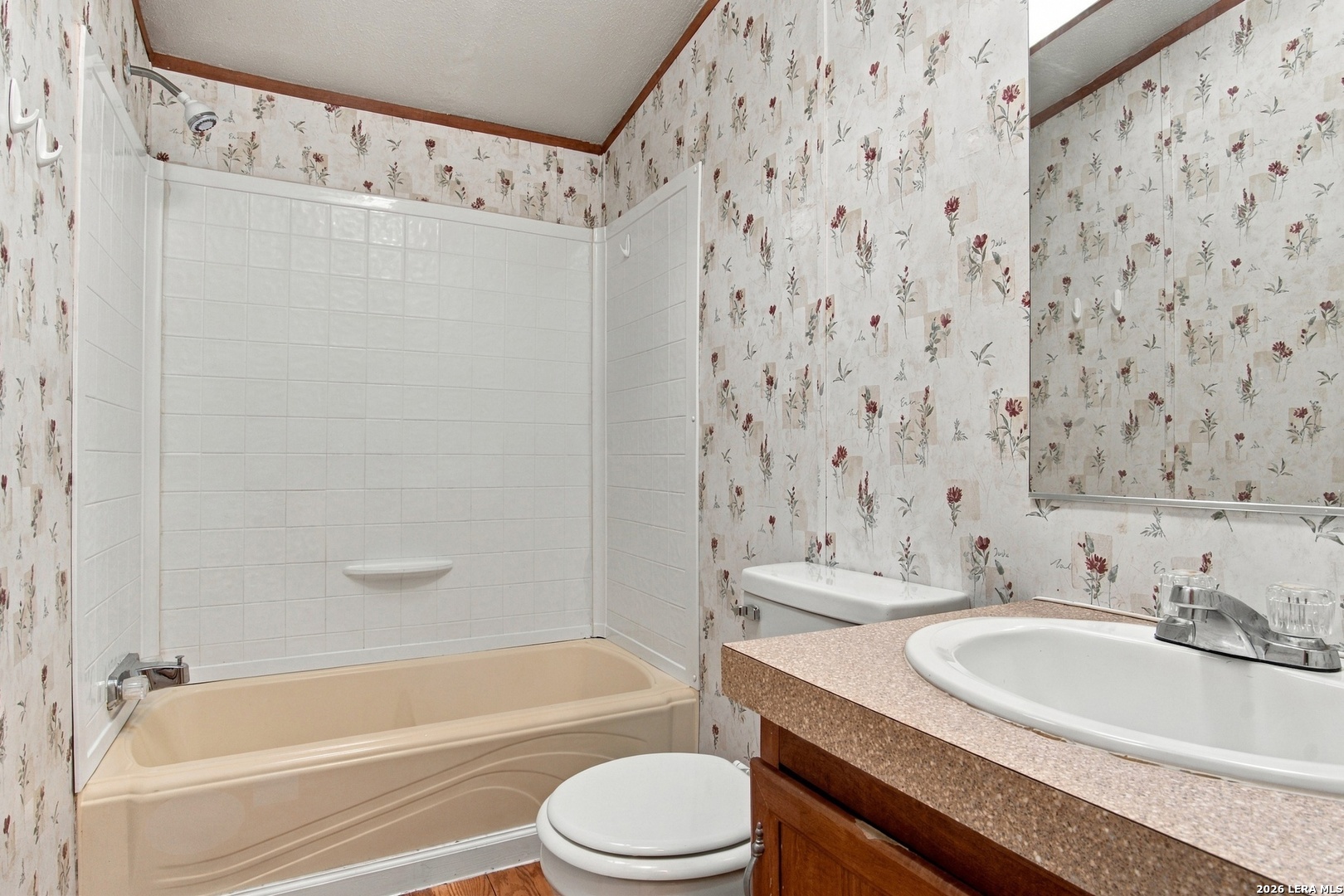 1247 SKYLARK DR