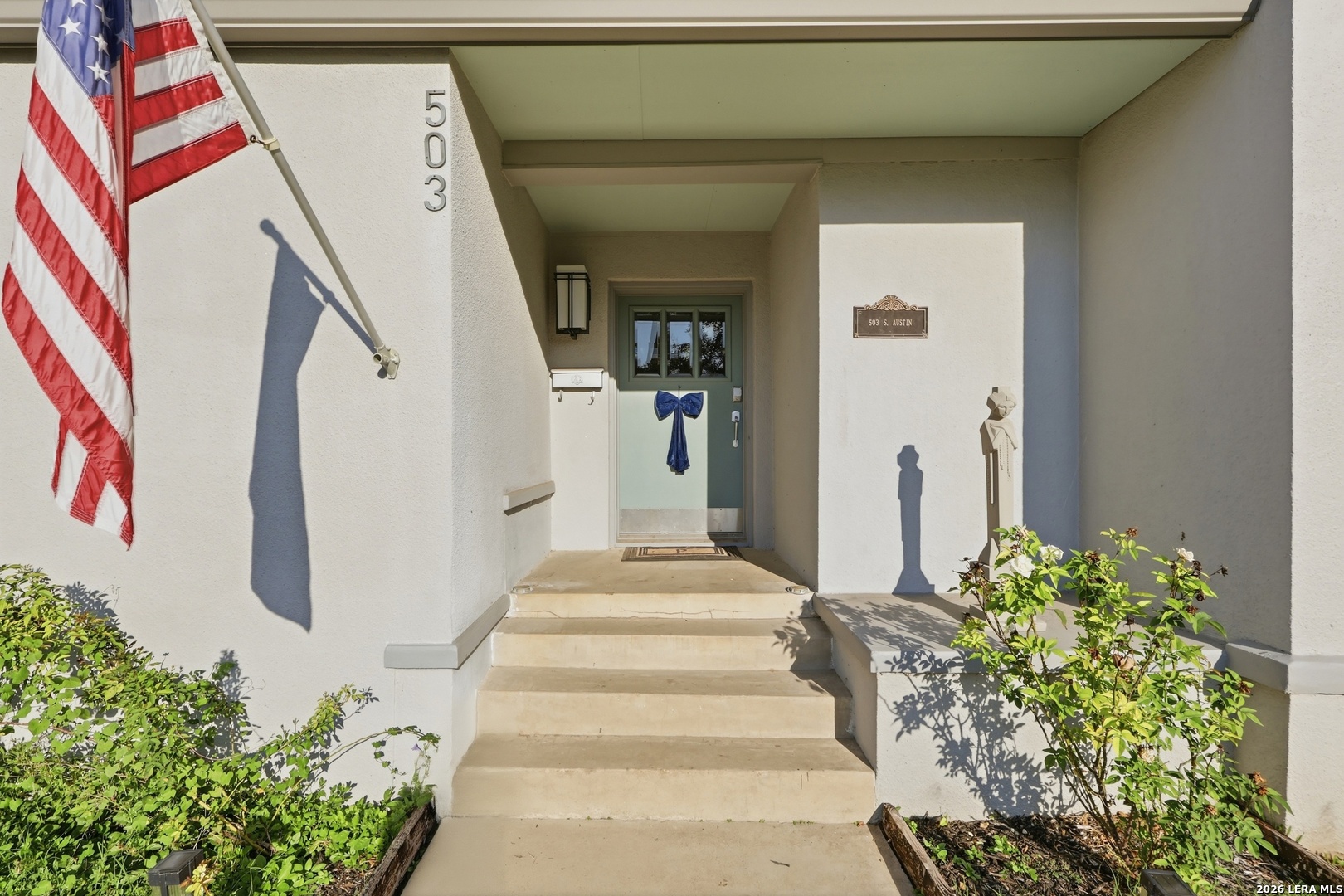 503 S AUSTIN ST