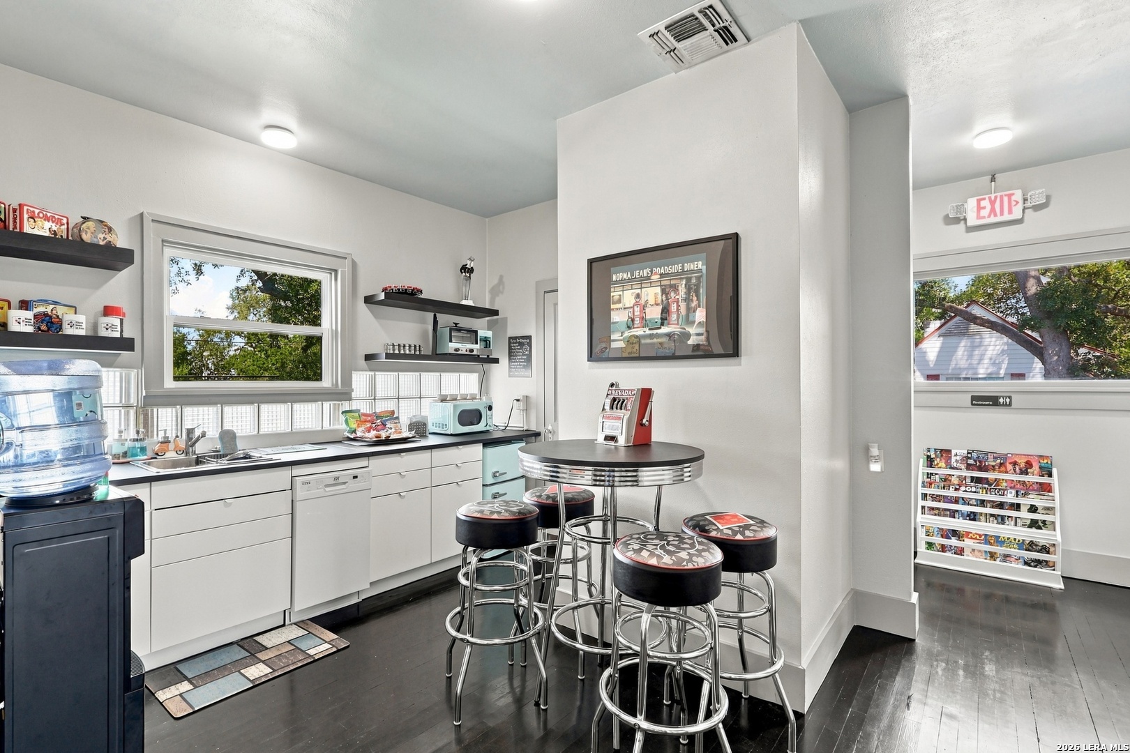 503 S AUSTIN ST