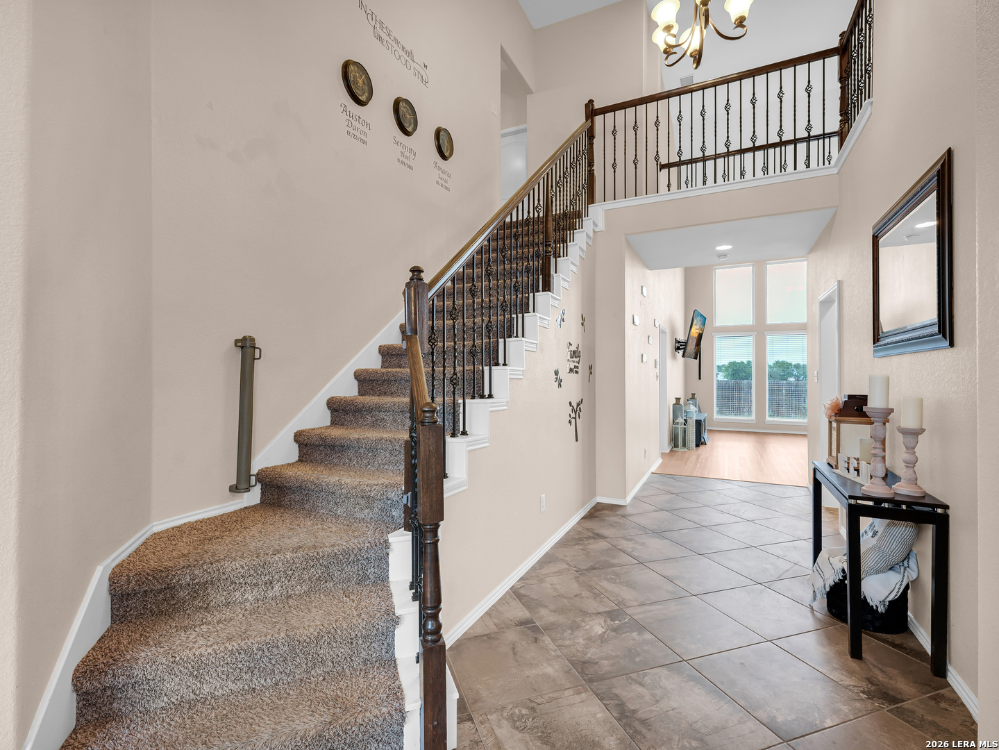 3076 Split Rail Ln