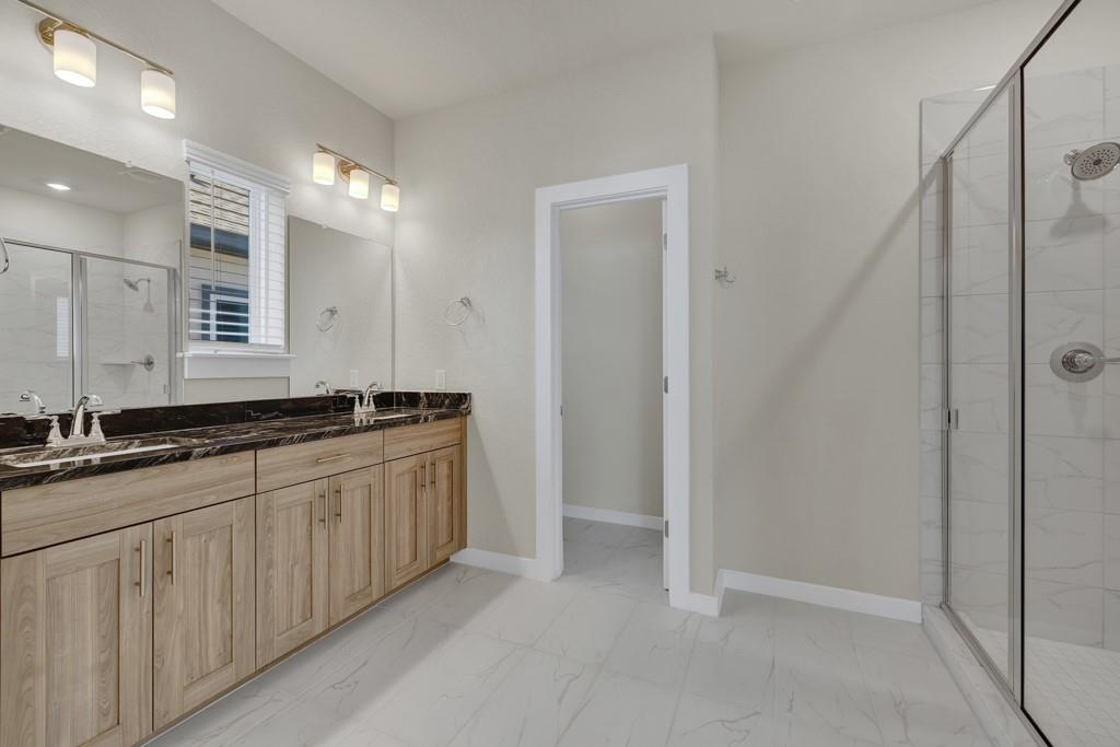 15418 IVORY HLS HLS