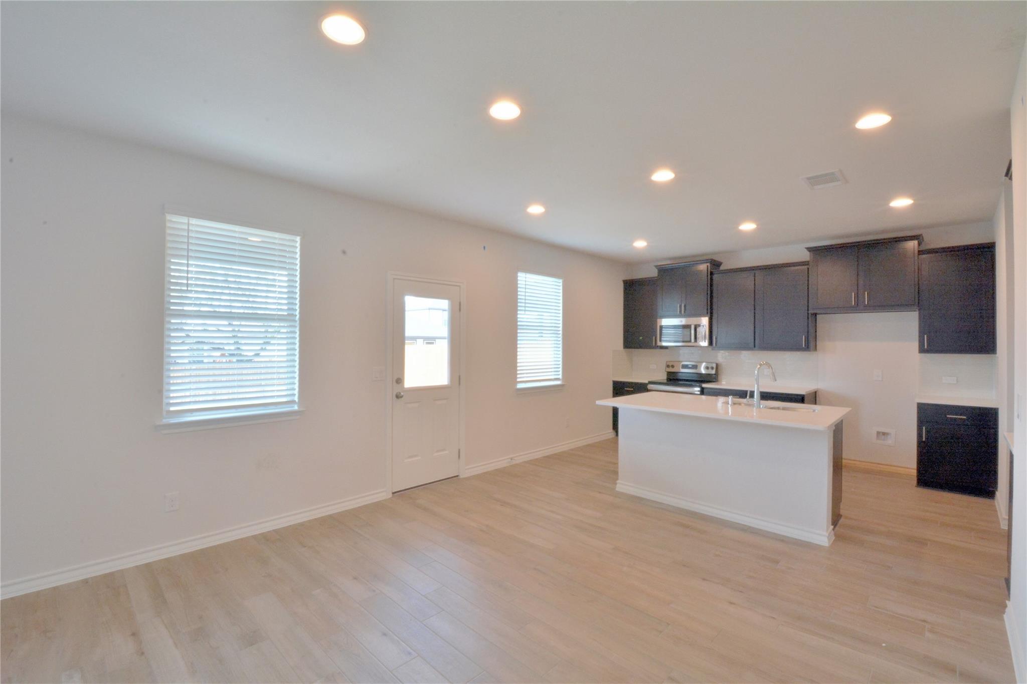 349 Capstone RD
