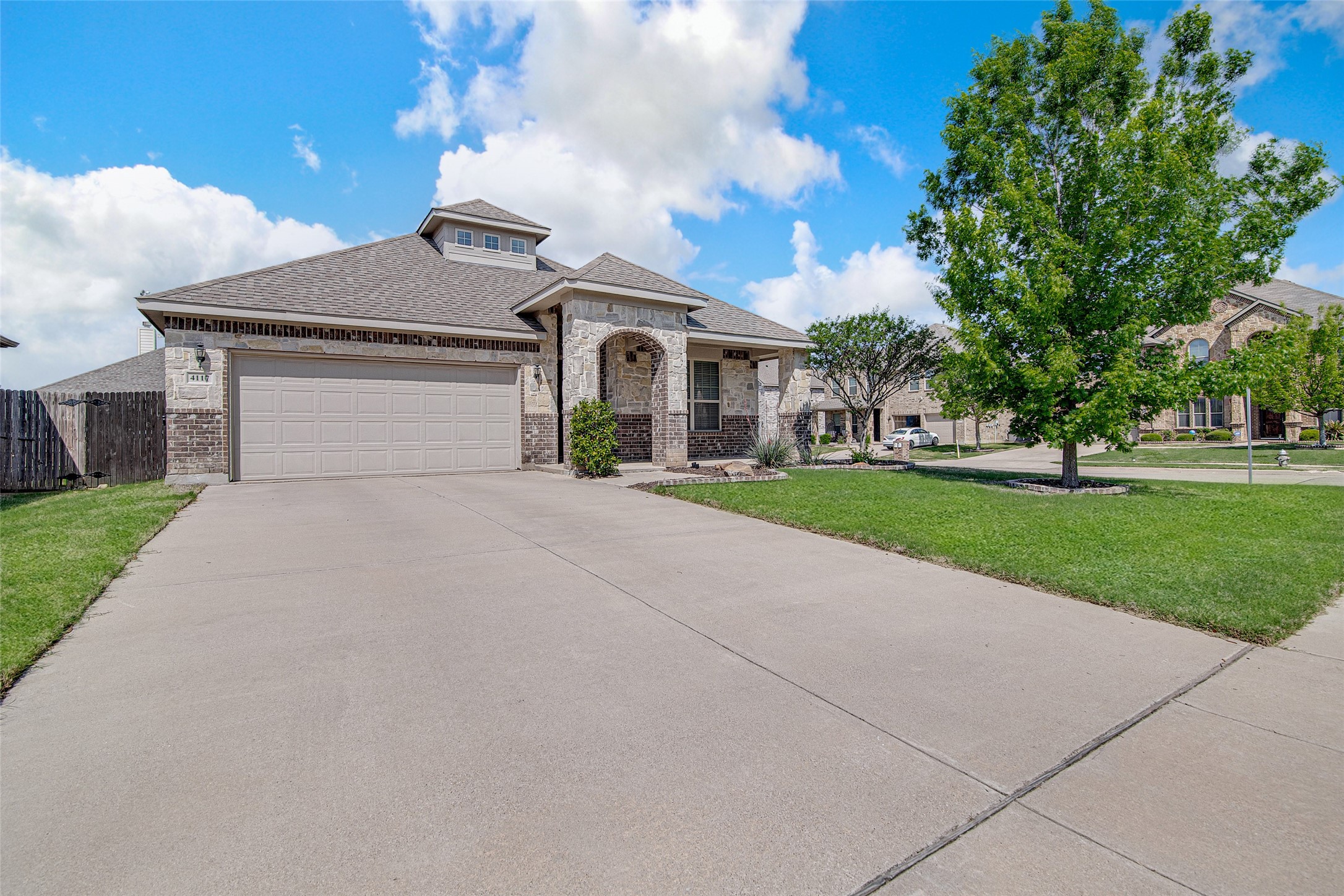 4117 Glen Abbey Drive
