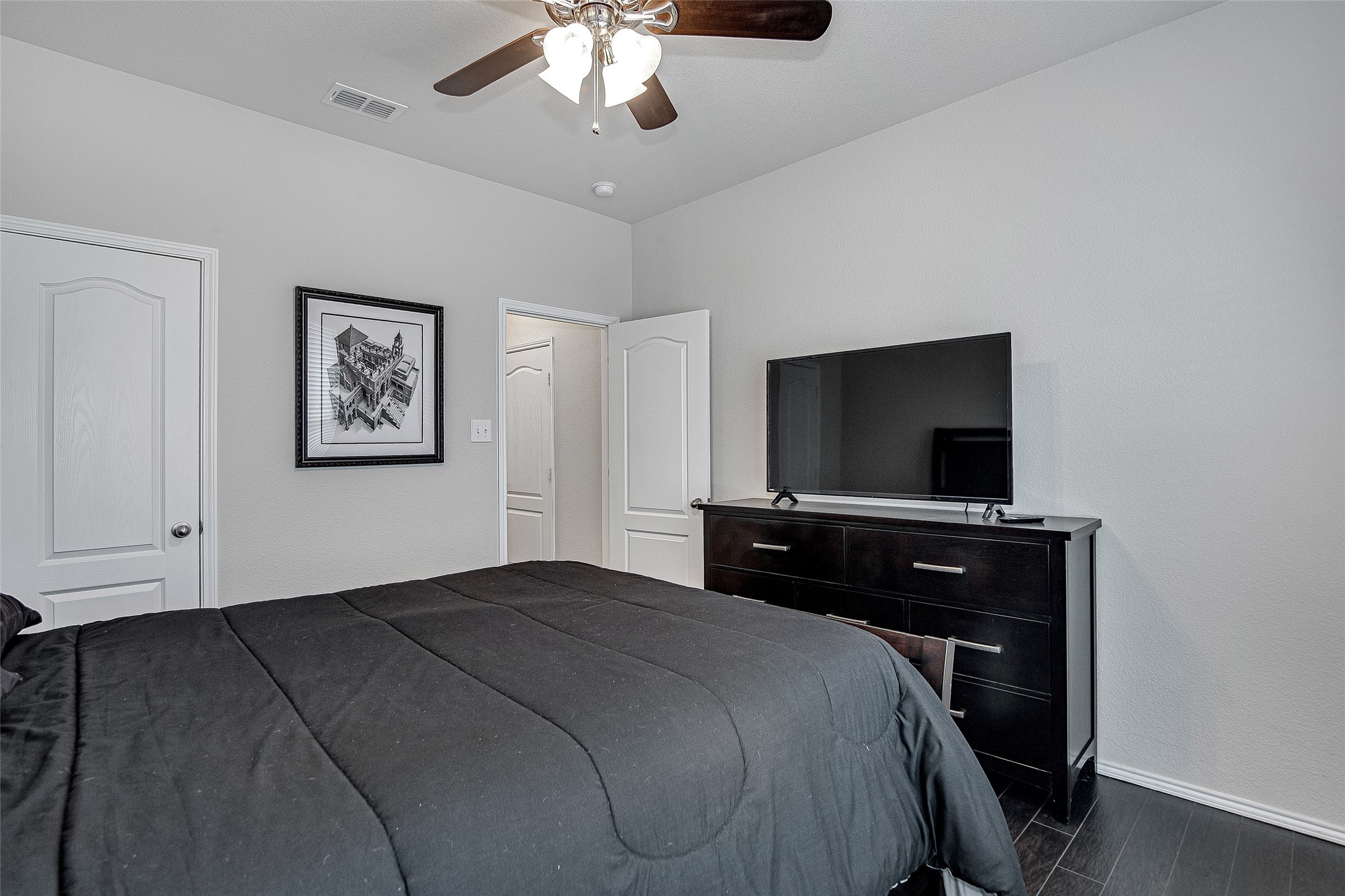 4117 Glen Abbey Drive
