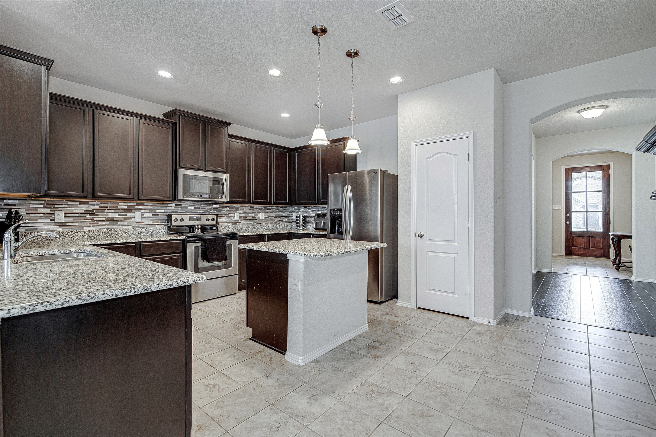 4117 Glen Abbey Drive