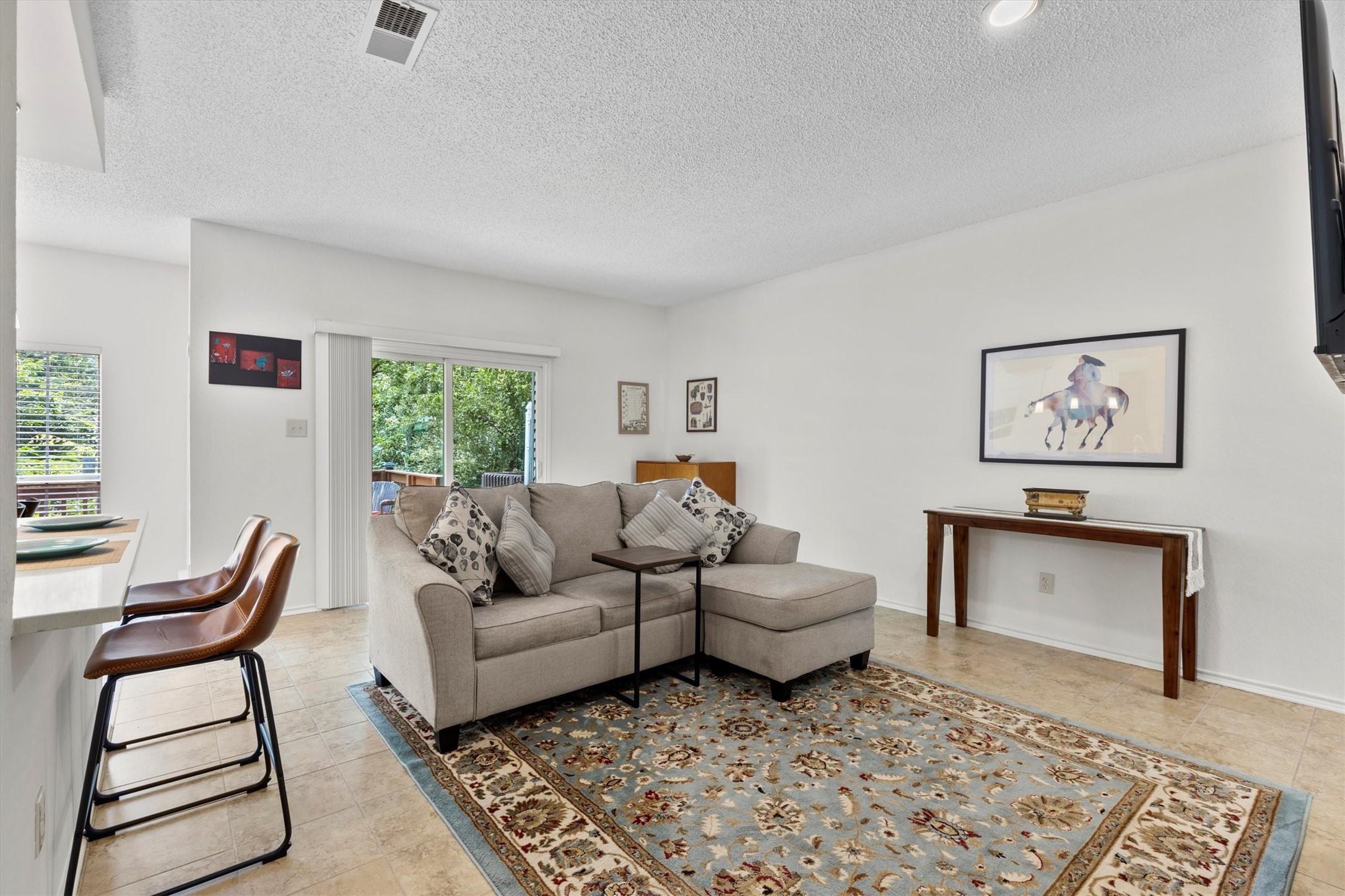 2506 Wedglea Drive 907