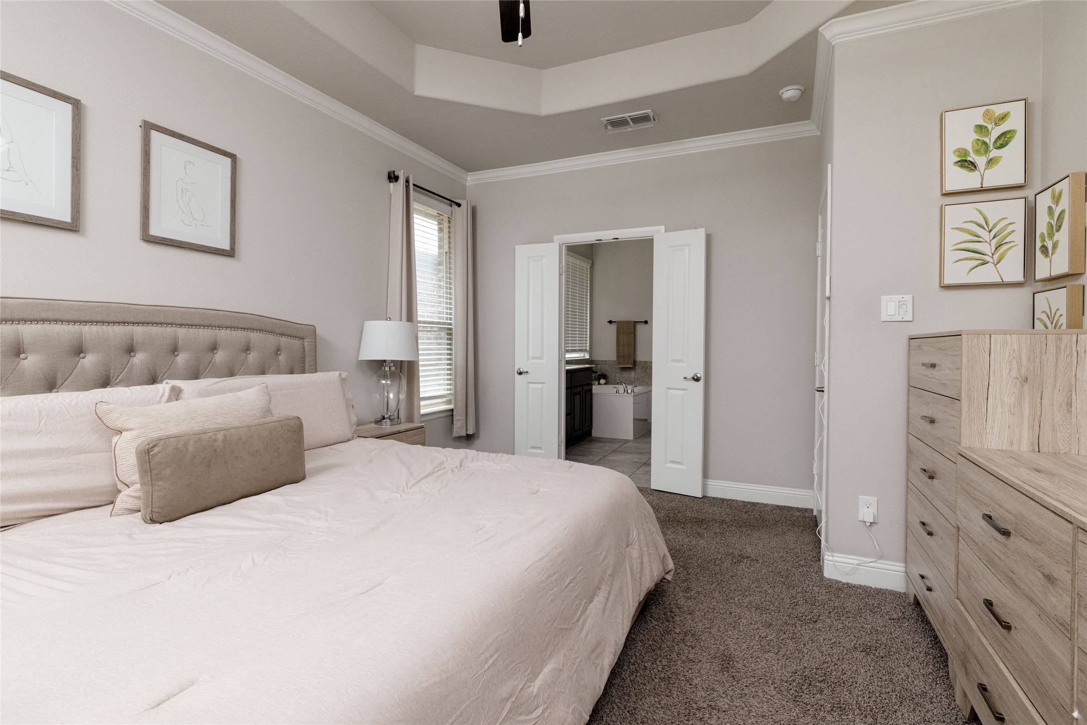 1225 Lynn Drive