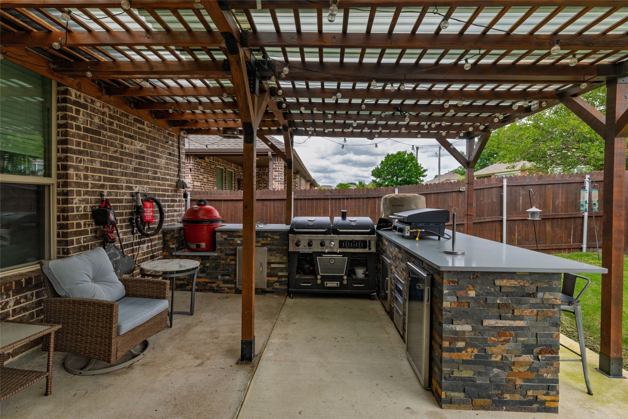 1225 Lynn Drive