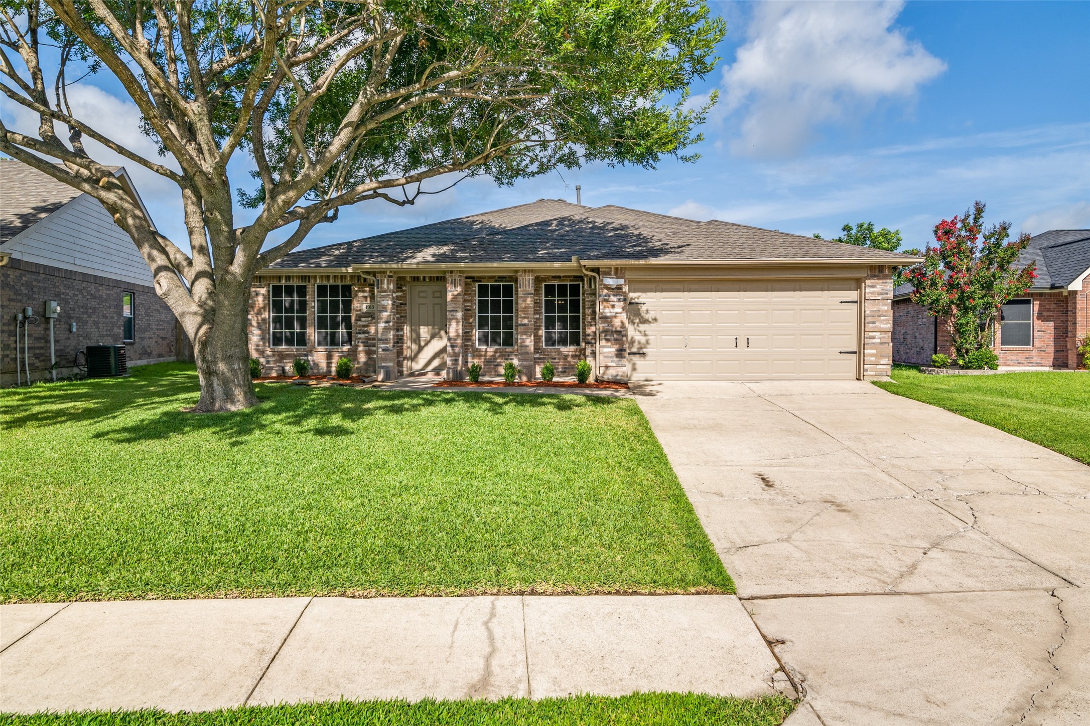 1015 Bainbridge Lane