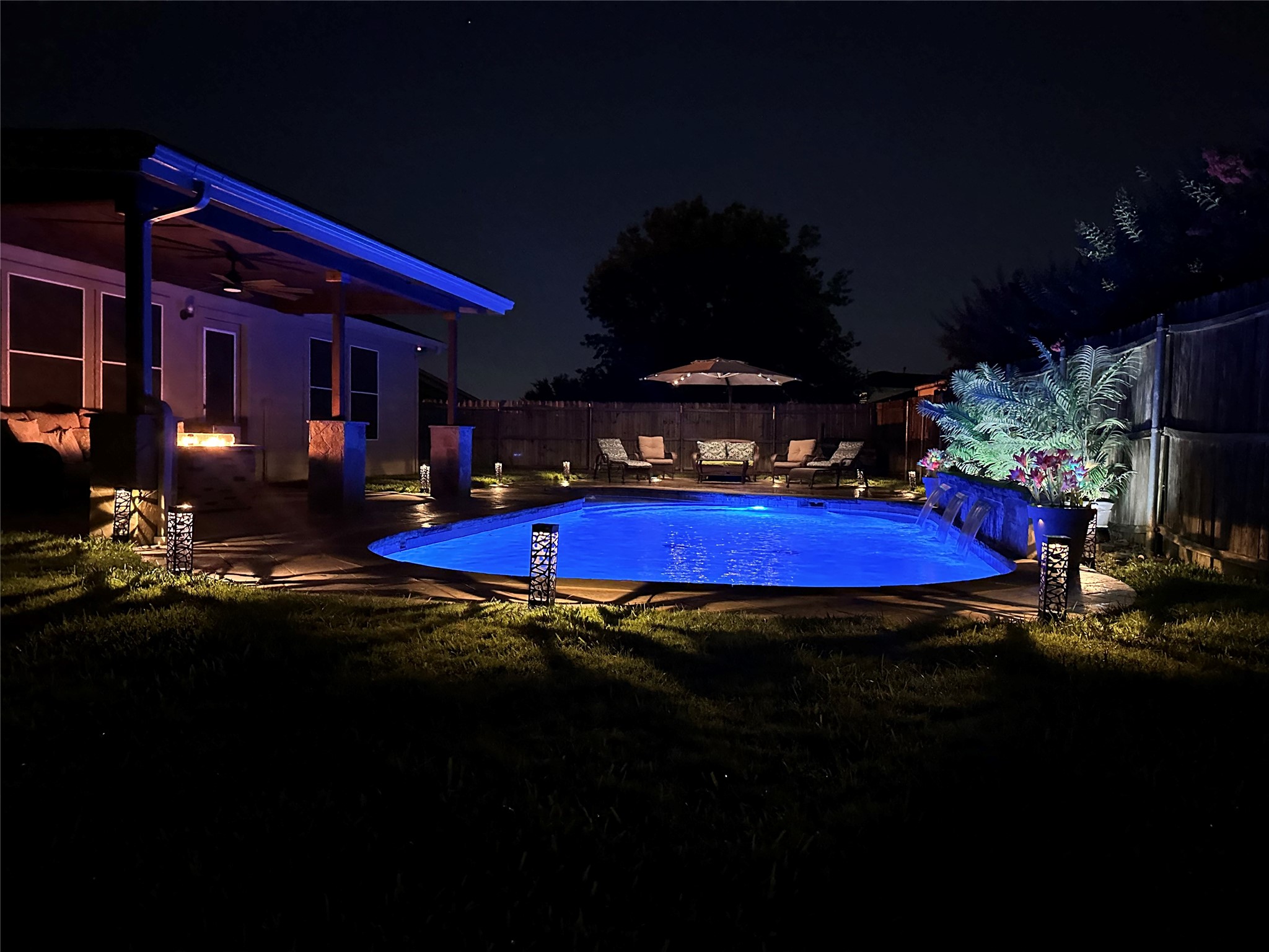 1015 Bainbridge Lane
