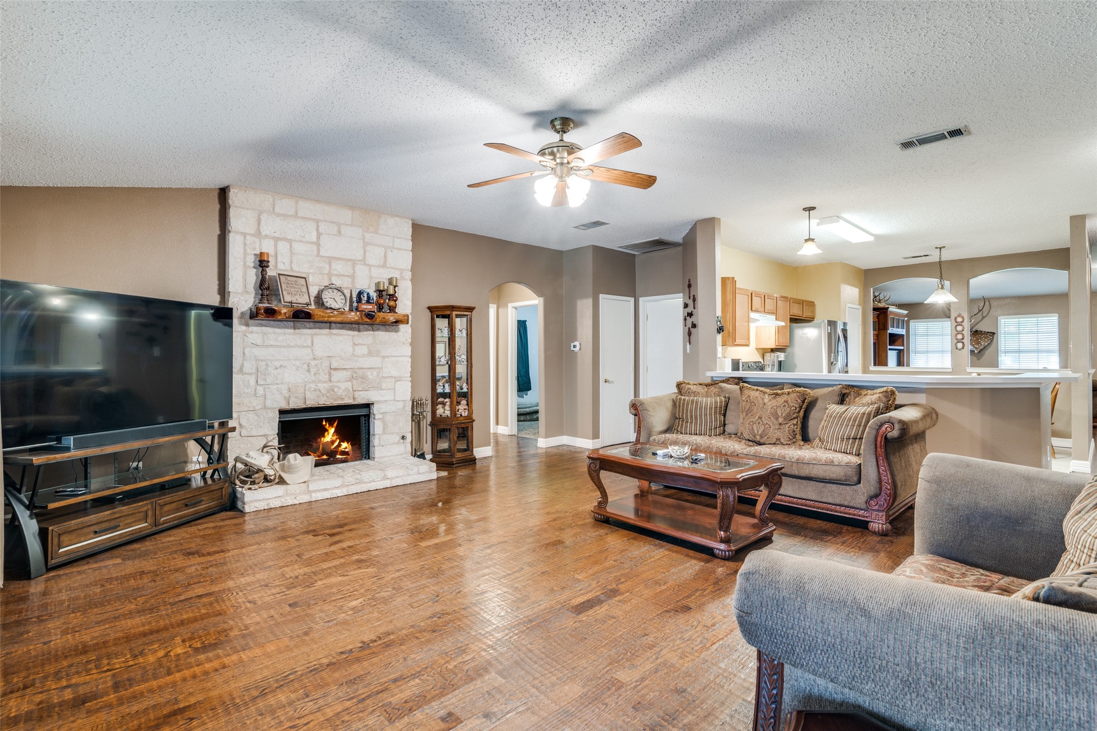 1015 Bainbridge Lane
