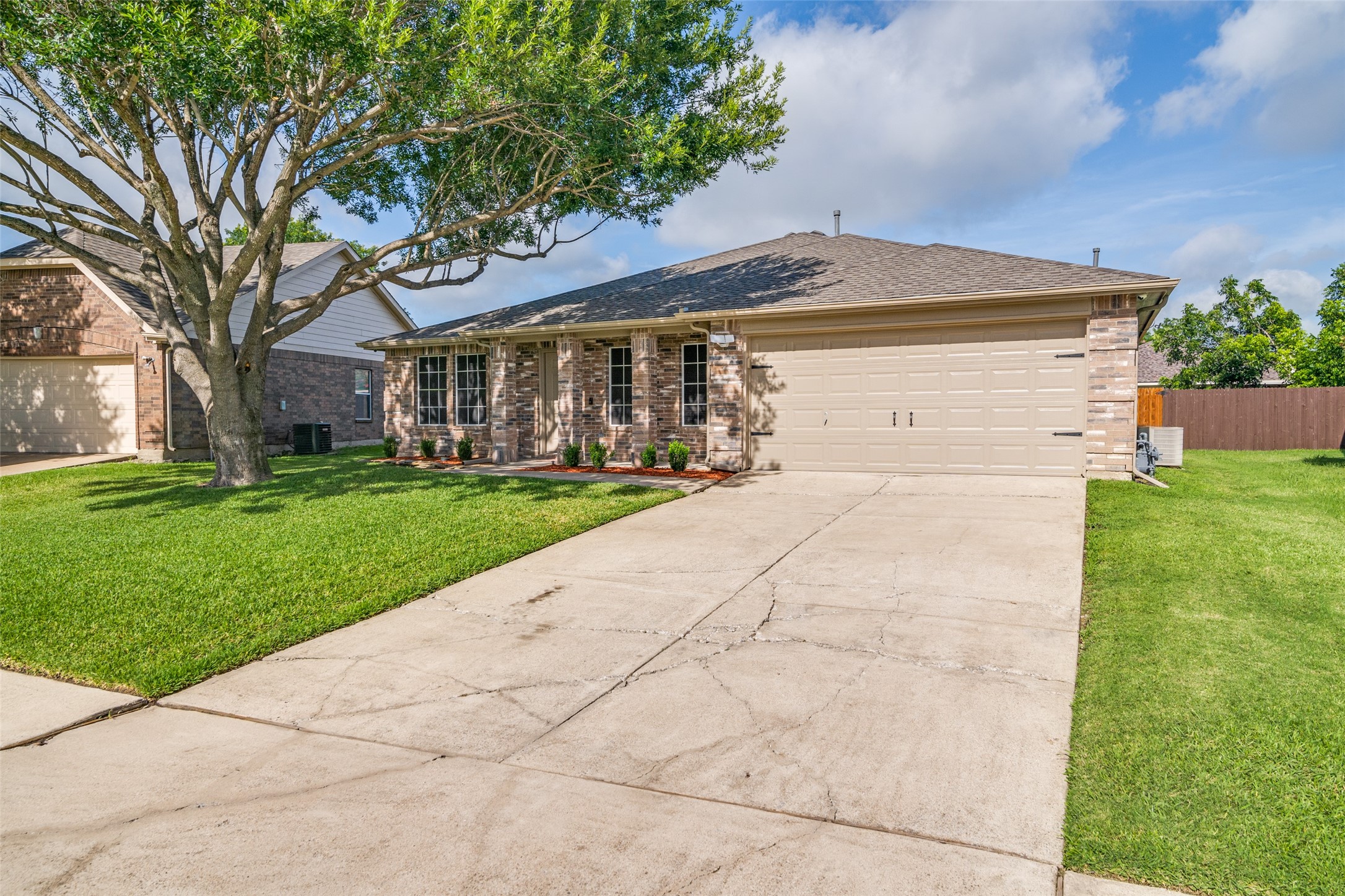1015 Bainbridge Lane