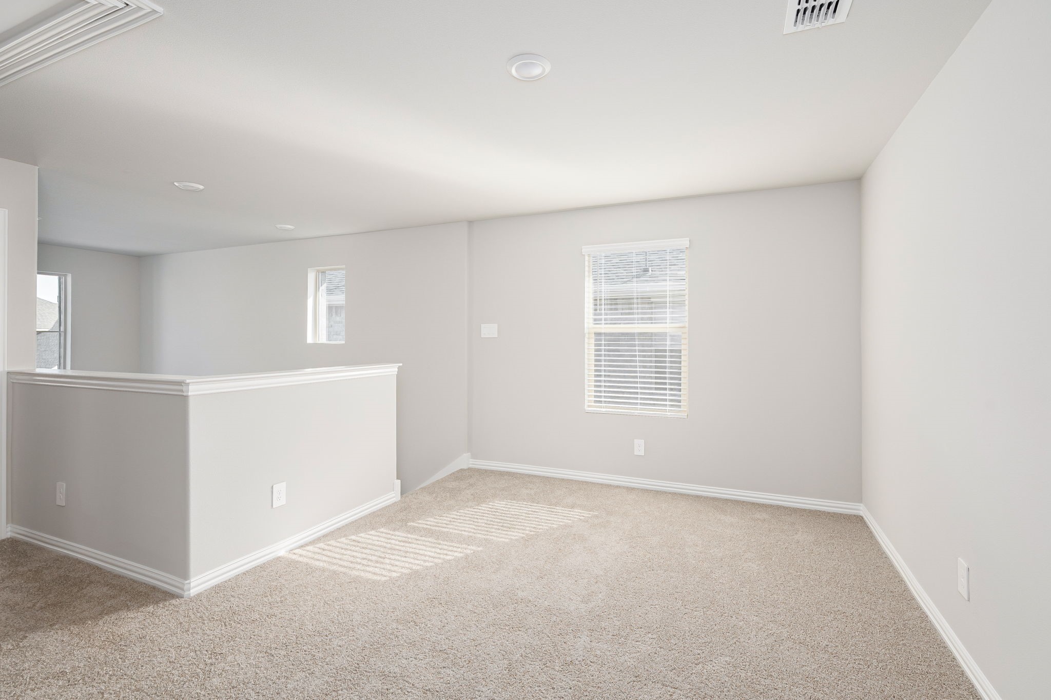 905 Rosemary Hill