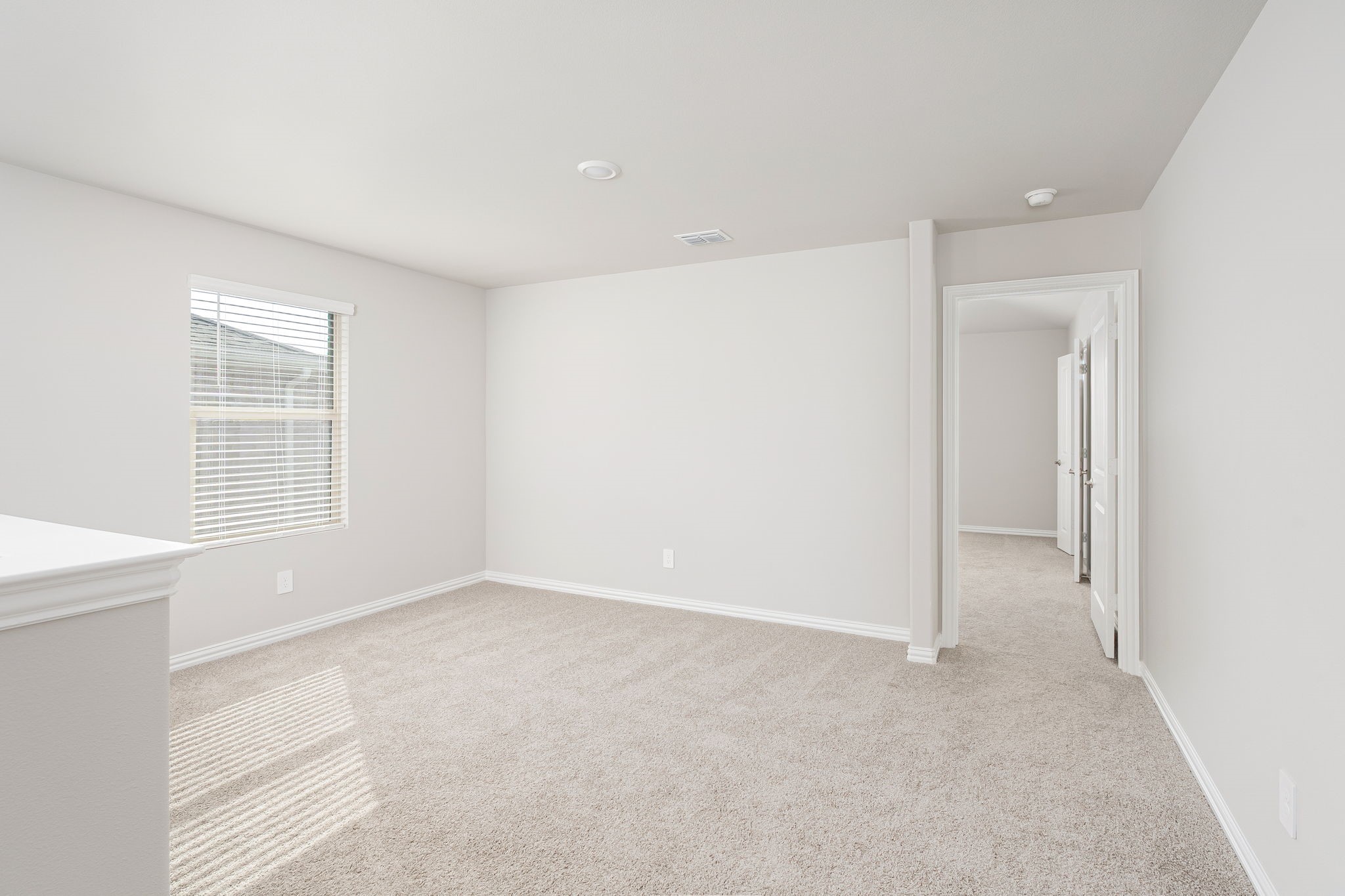 905 Rosemary Hill