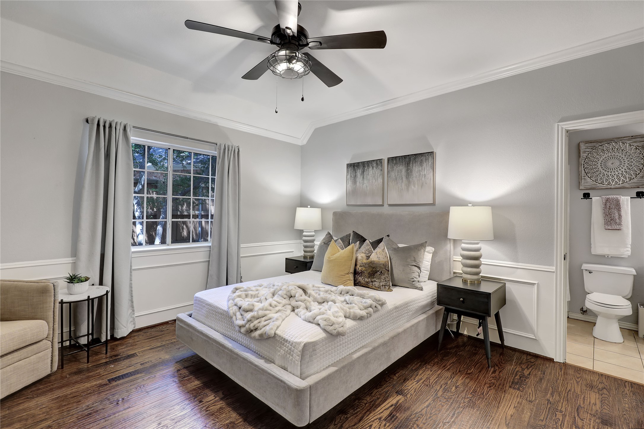 2600 Woodland Court