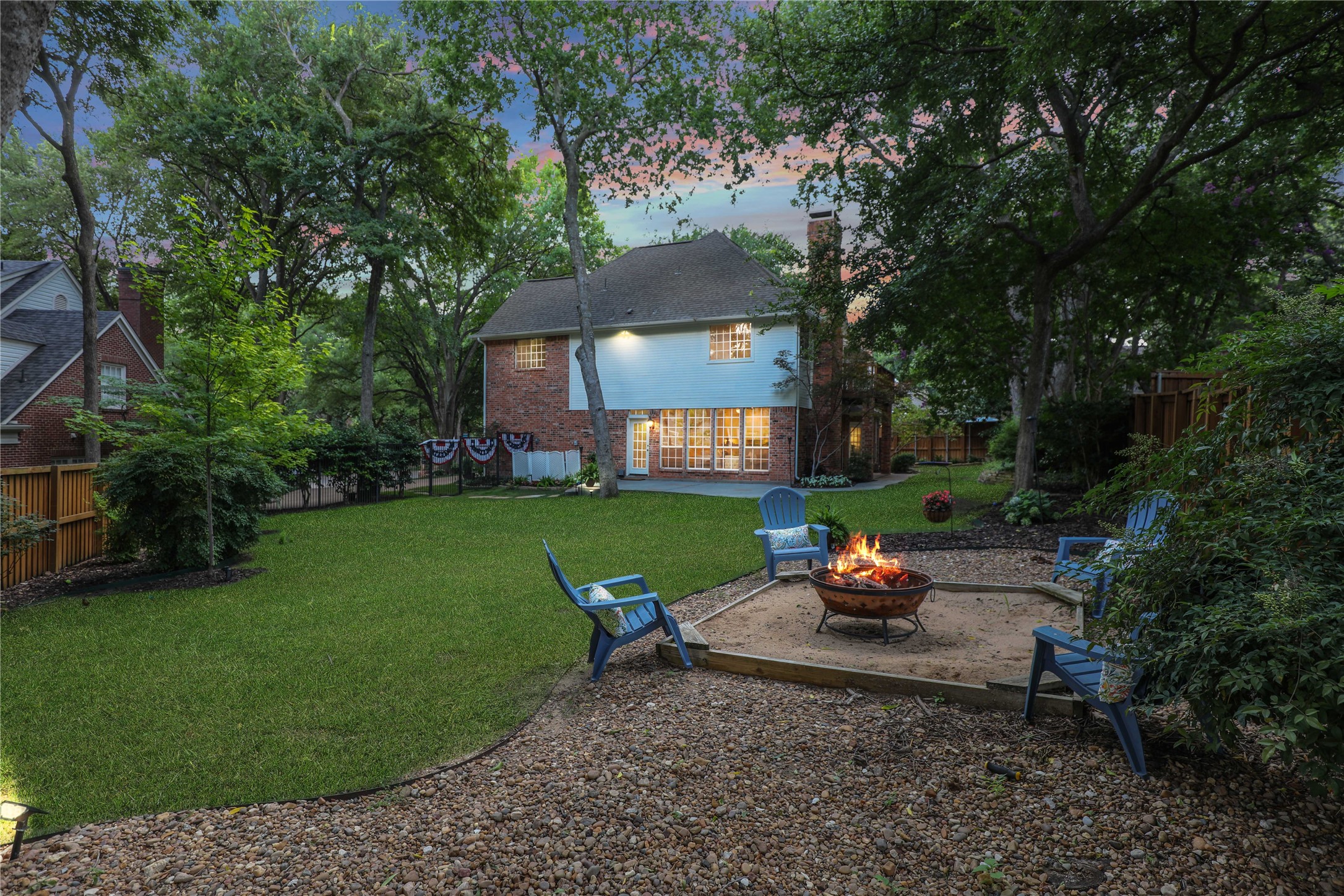 2600 Woodland Court
