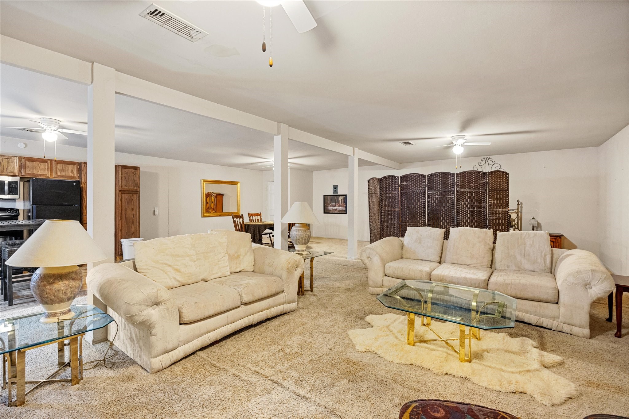 300 E Elm Street