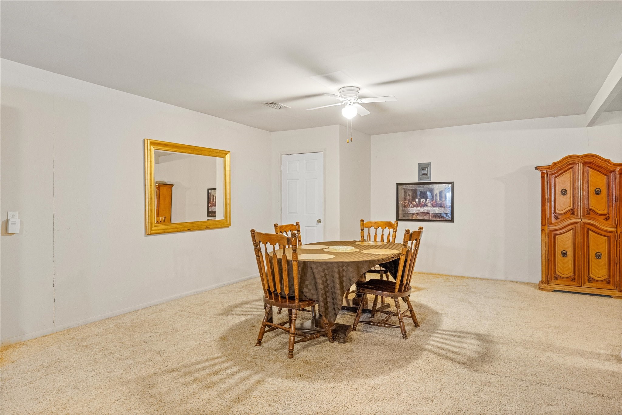 300 E Elm Street